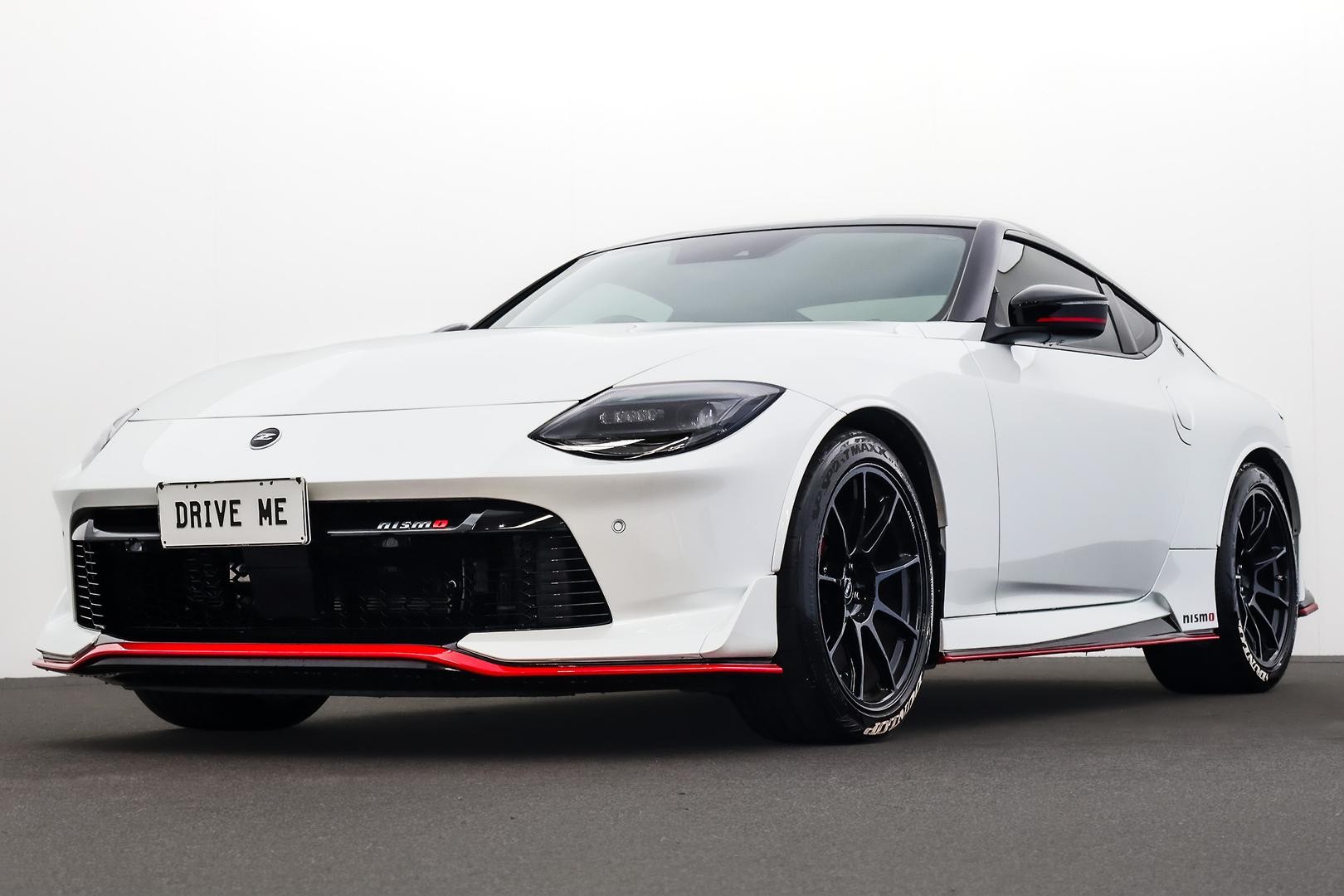 Nissan Z image 1