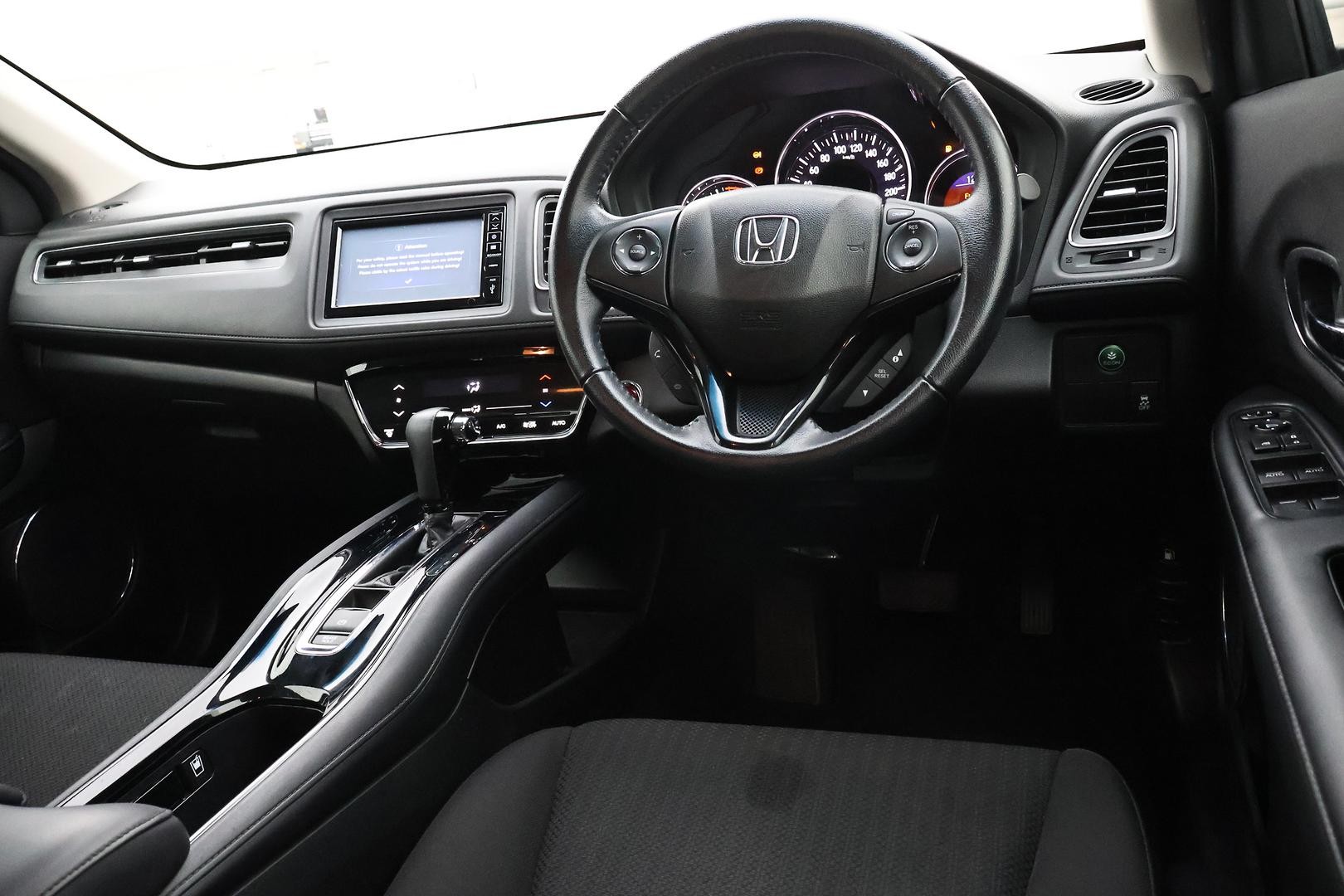 Honda Hr-v image 4