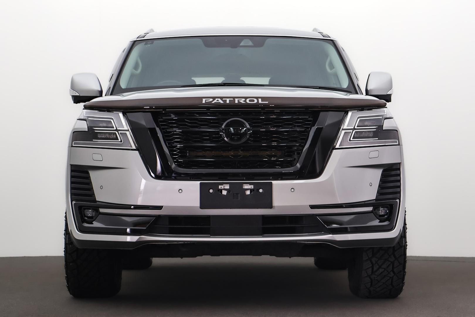 Nissan Patrol image 2