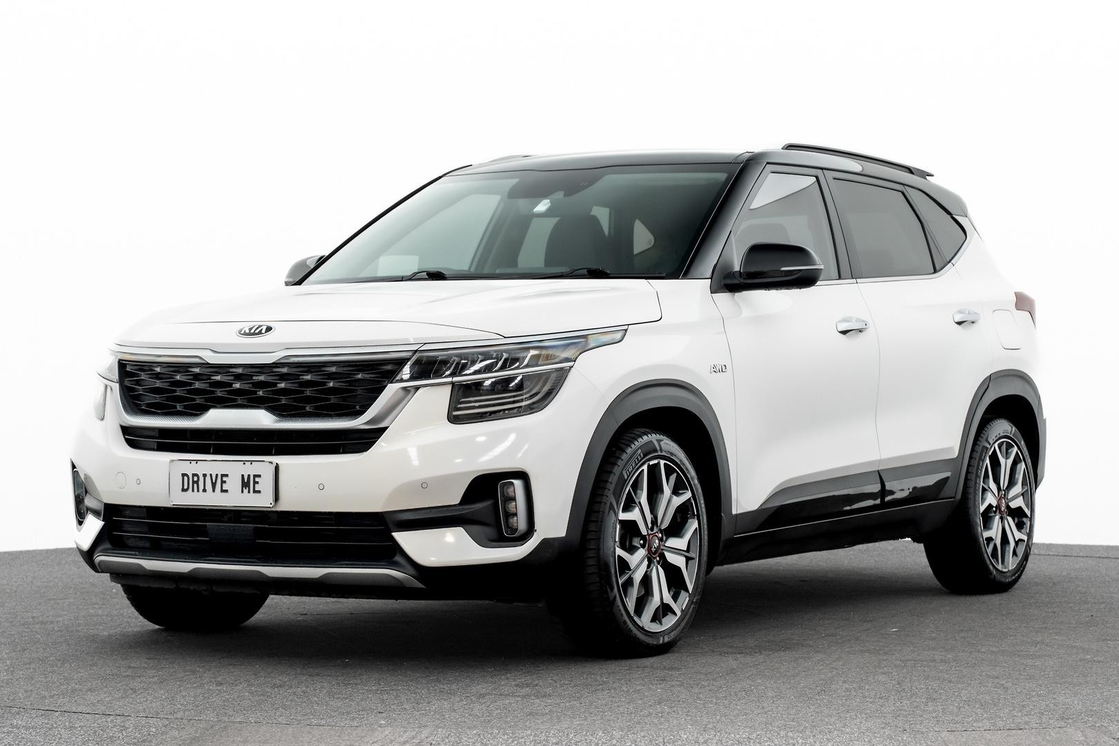 Kia Seltos image 1