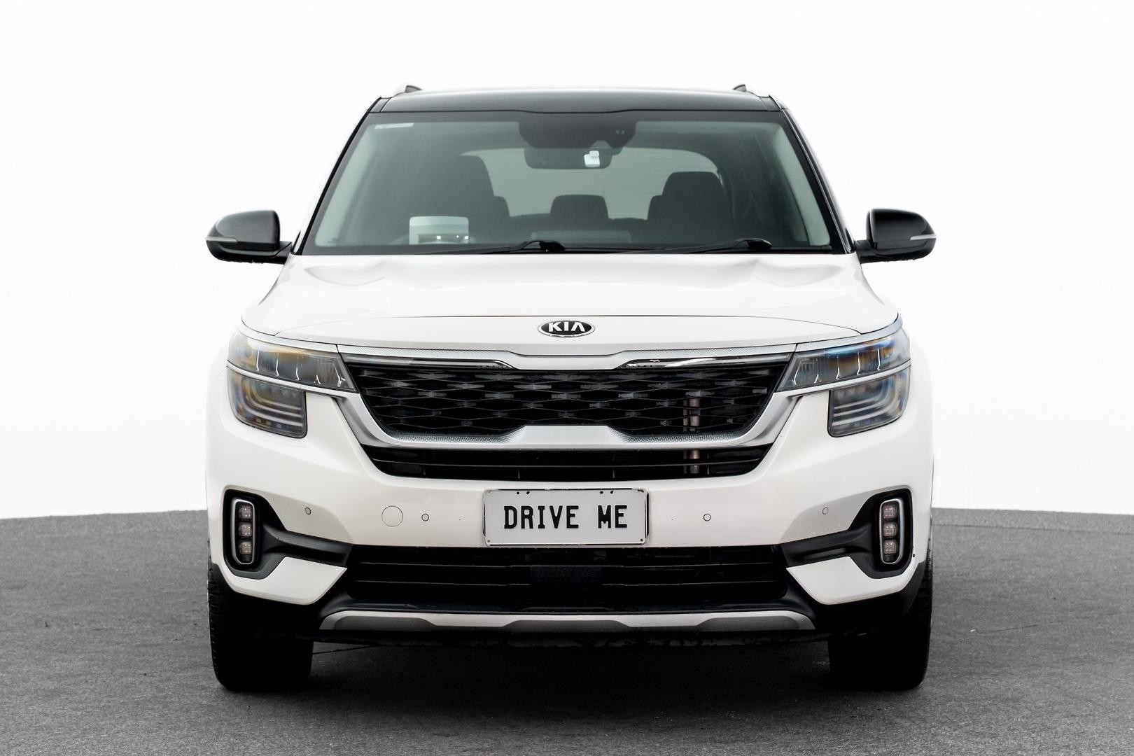 Kia Seltos image 2