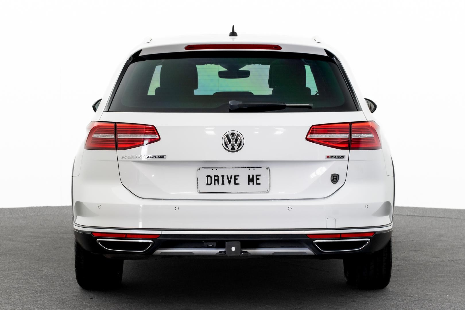Volkswagen Passat image 3