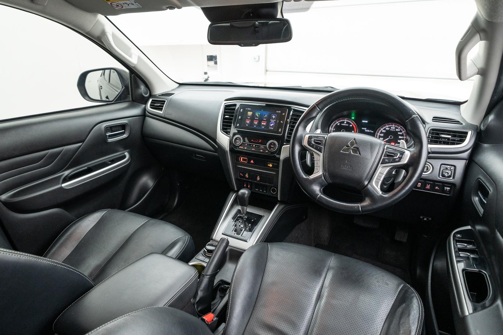 Mitsubishi Triton image 4