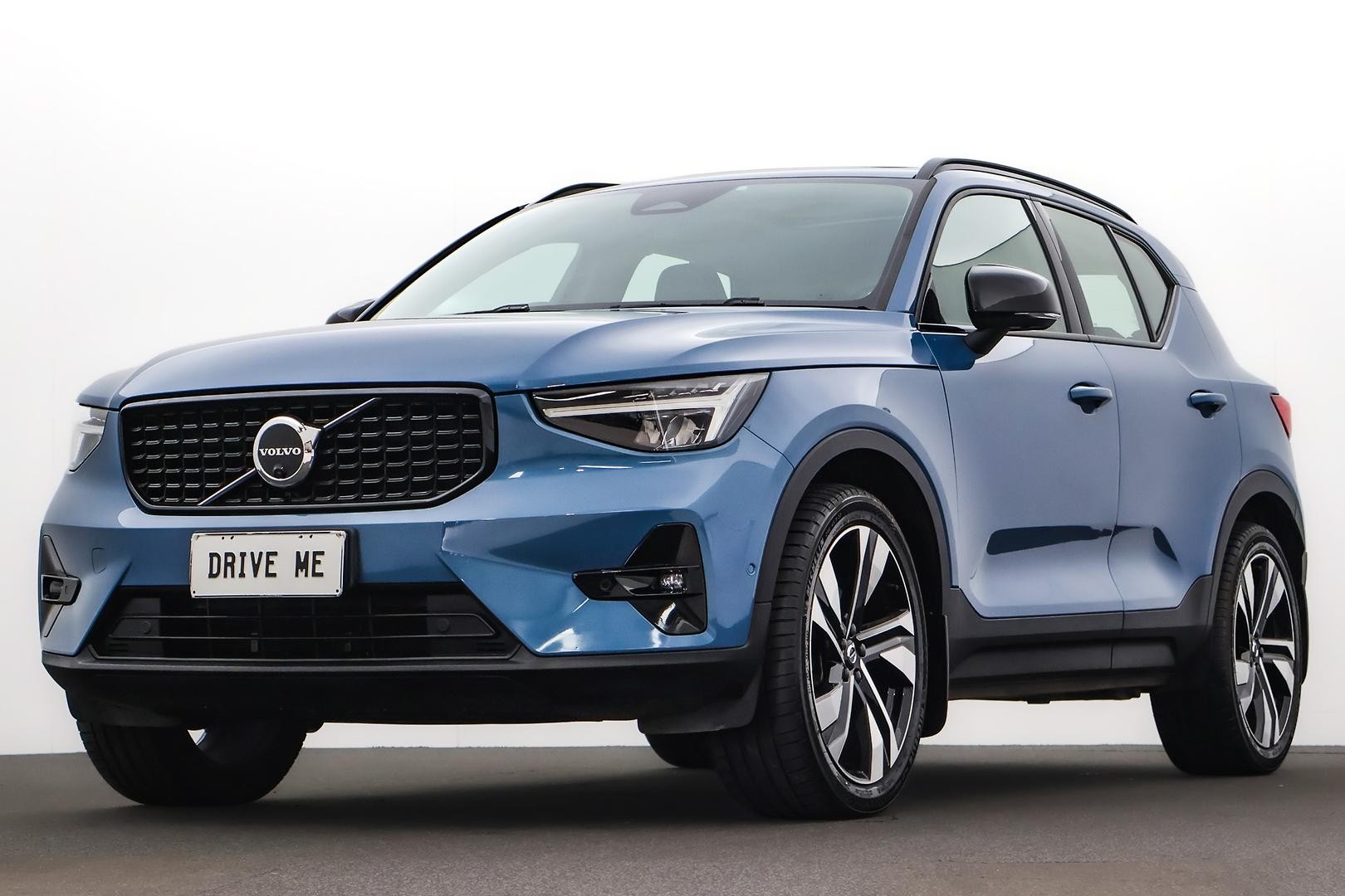 Volvo Xc40 image 1