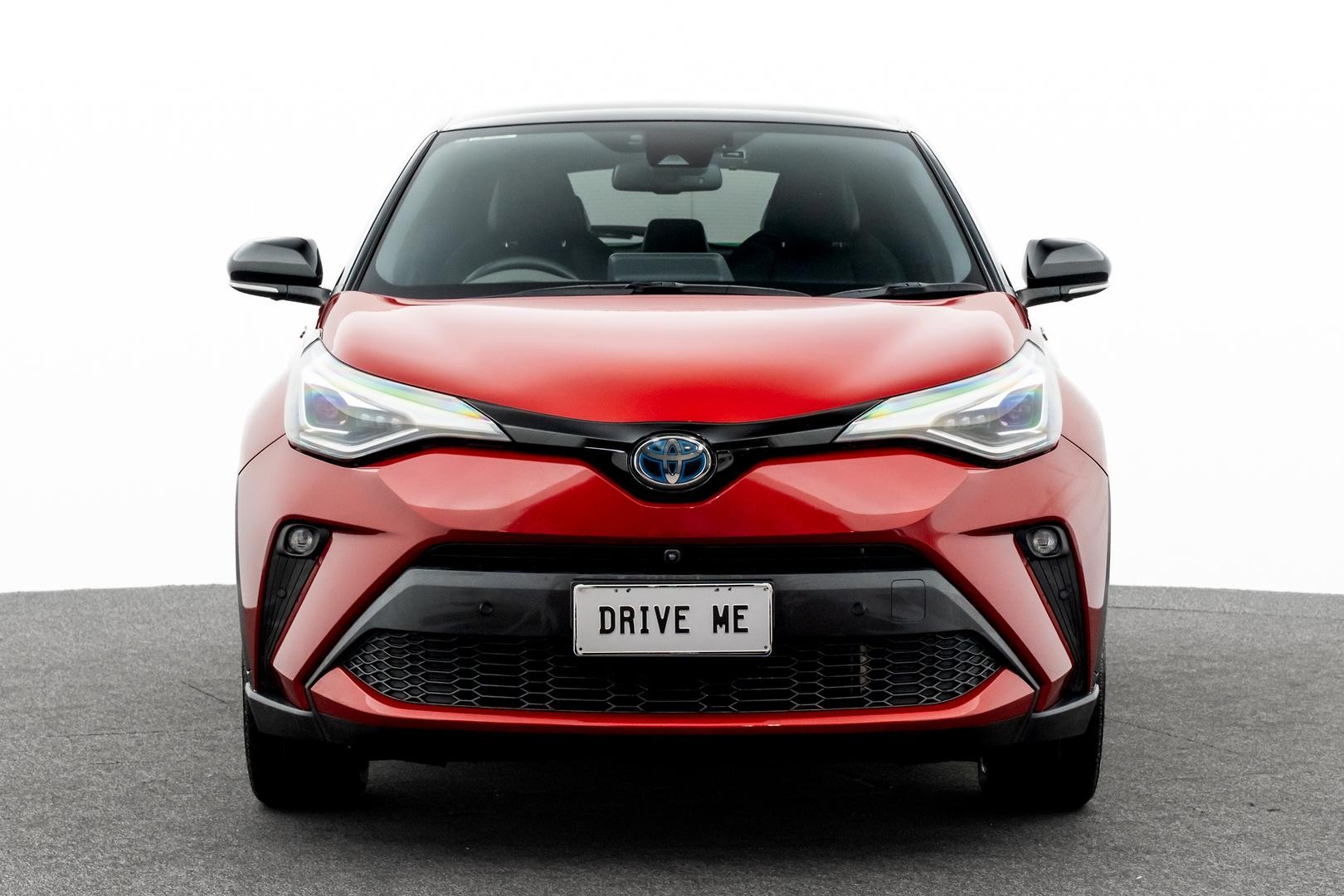 Toyota C-hr image 2