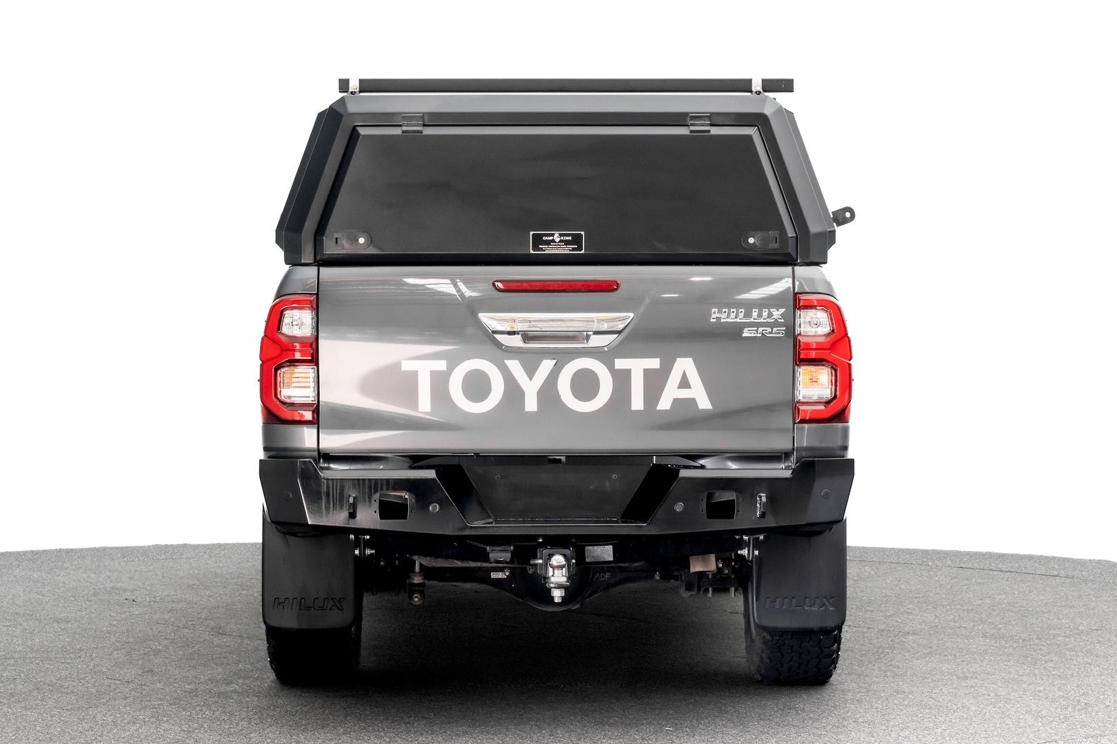 Toyota Hilux image 3