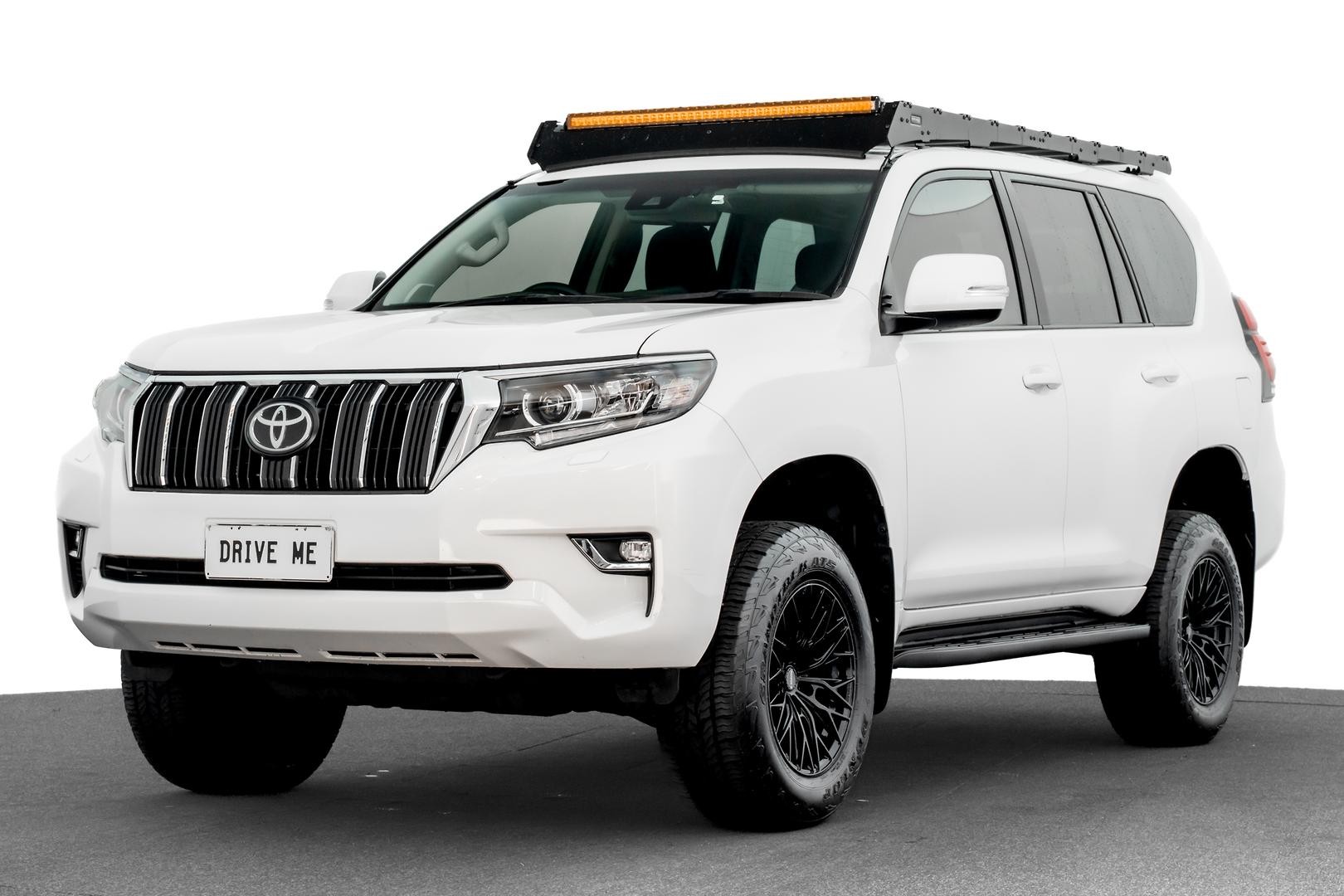 Toyota Landcruiser Prado image 1