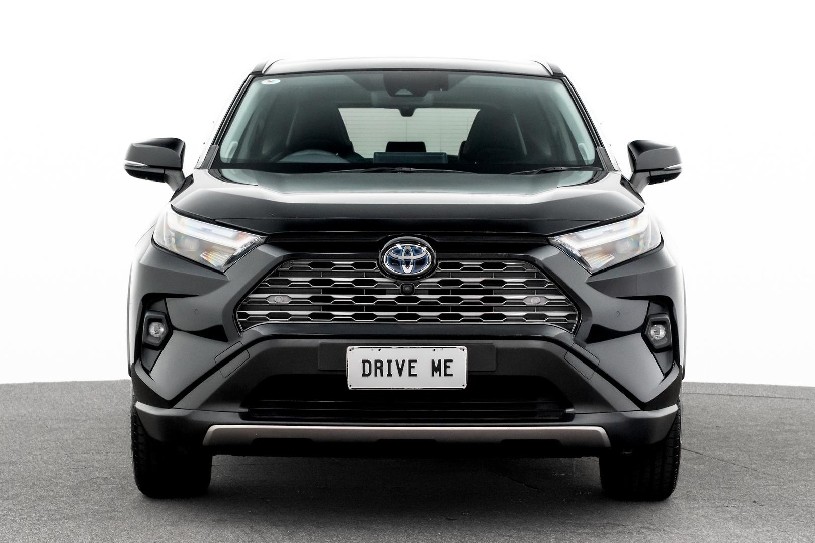 Toyota Rav4 image 2