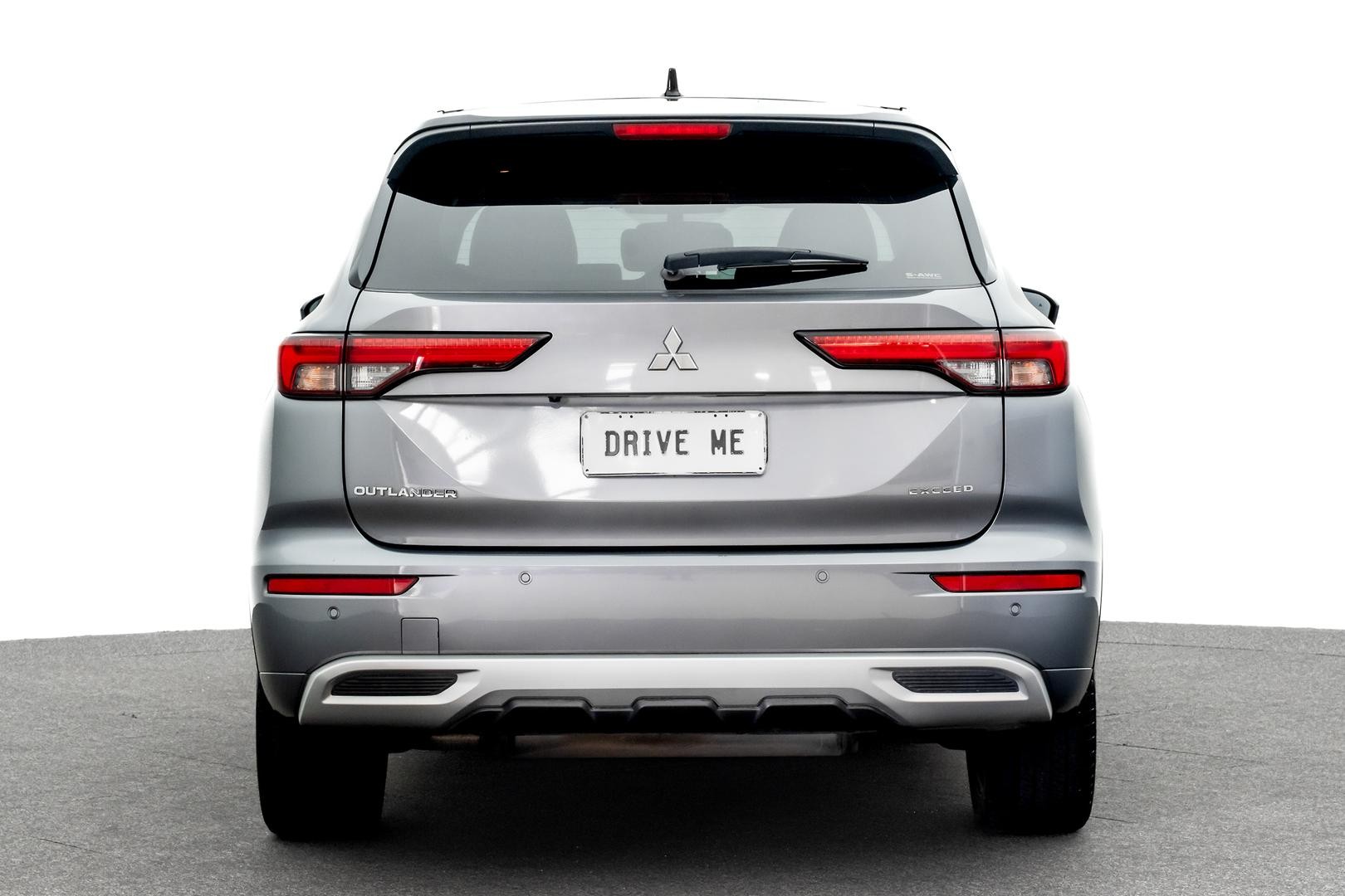 Mitsubishi Outlander image 3