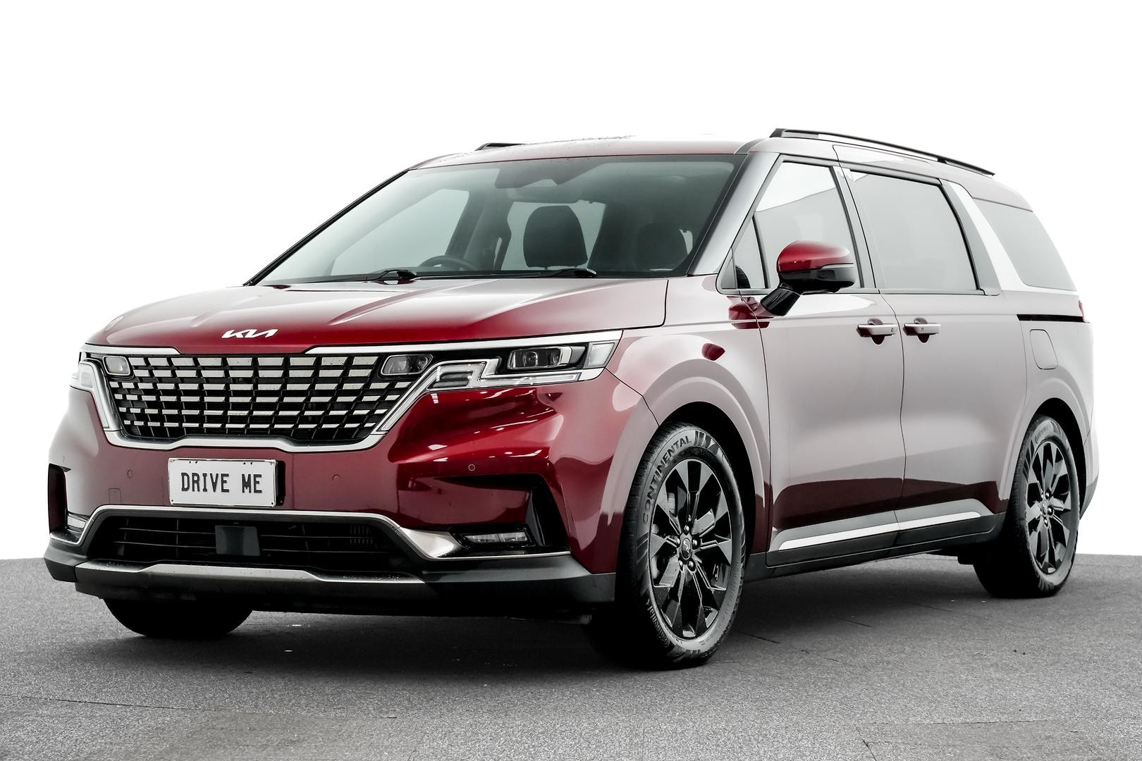 Kia Carnival image 1