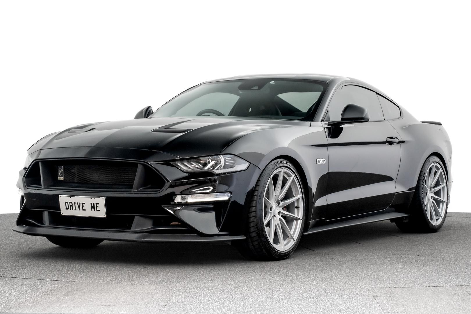 Ford Mustang image 1