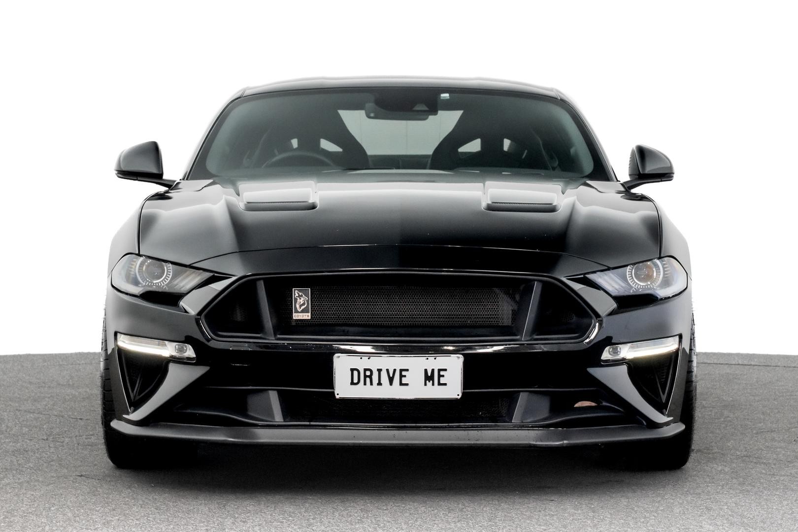 Ford Mustang image 2