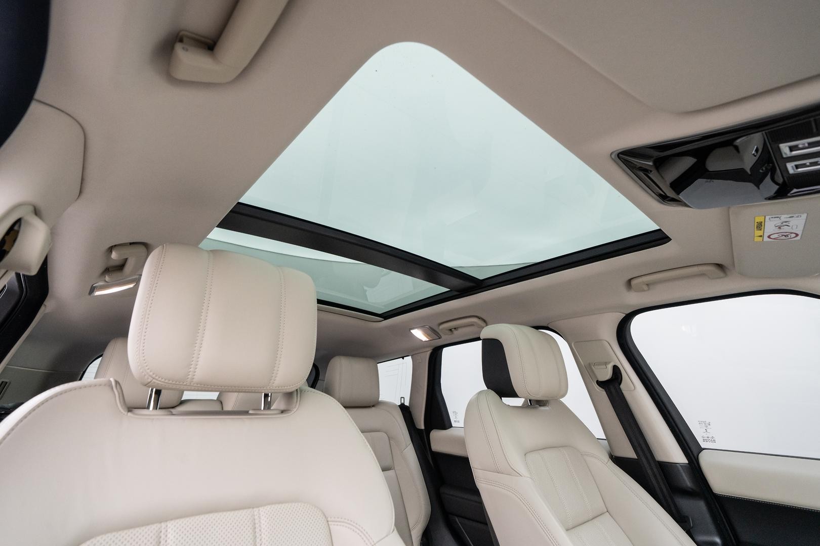 Land Rover Range Rover Sport image 4