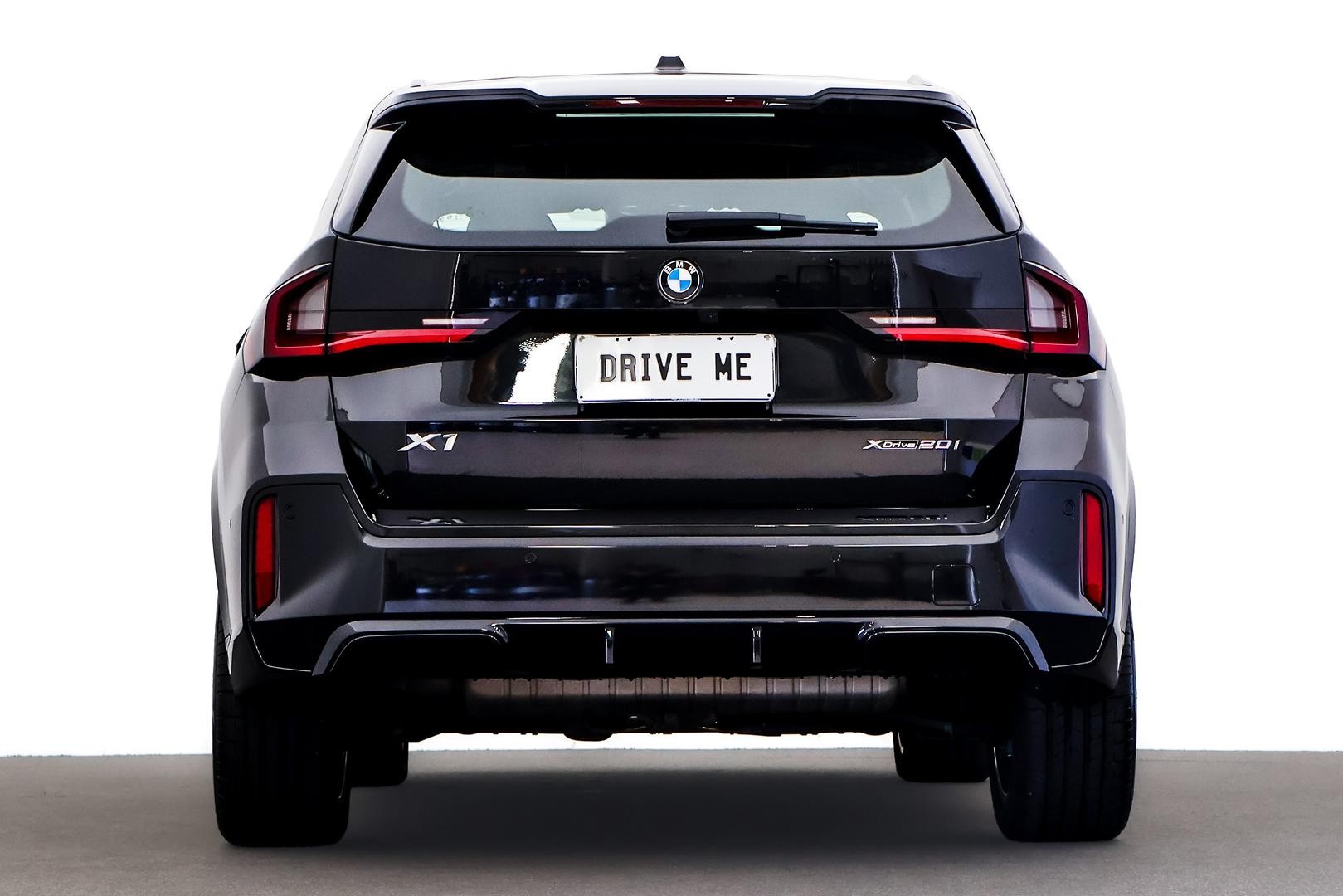 BMW X1 image 3
