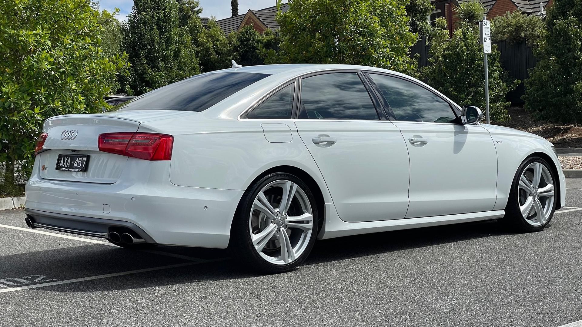 Audi S6 image 4