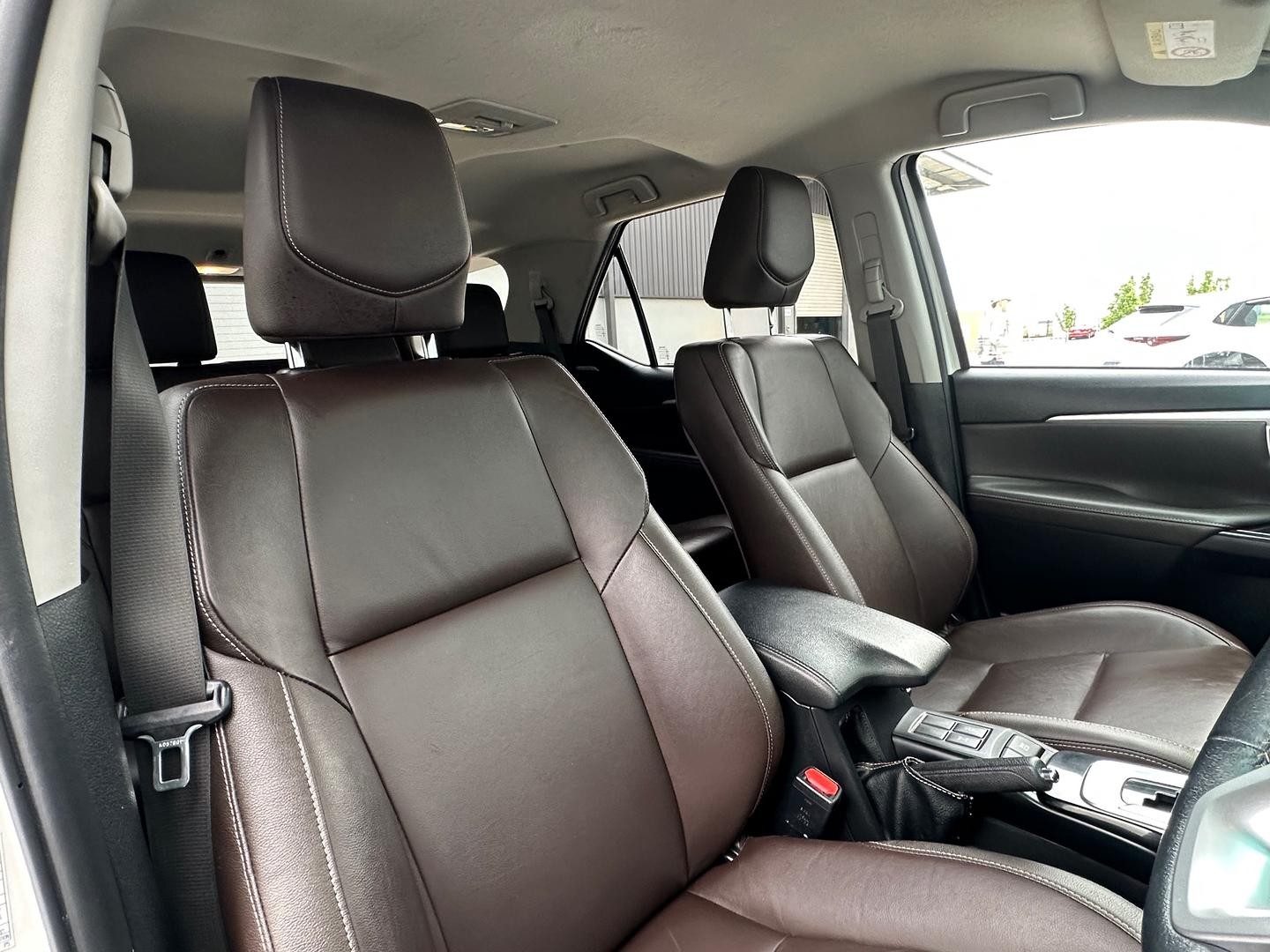 Toyota Fortuner image 4