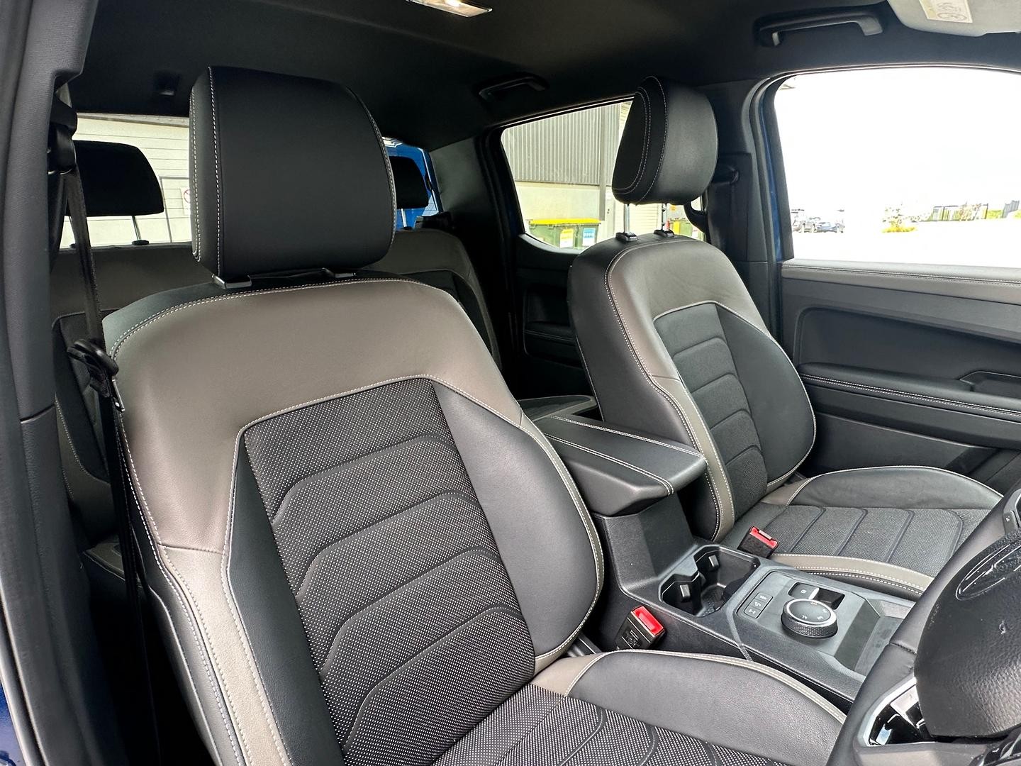 Volkswagen Amarok image 4