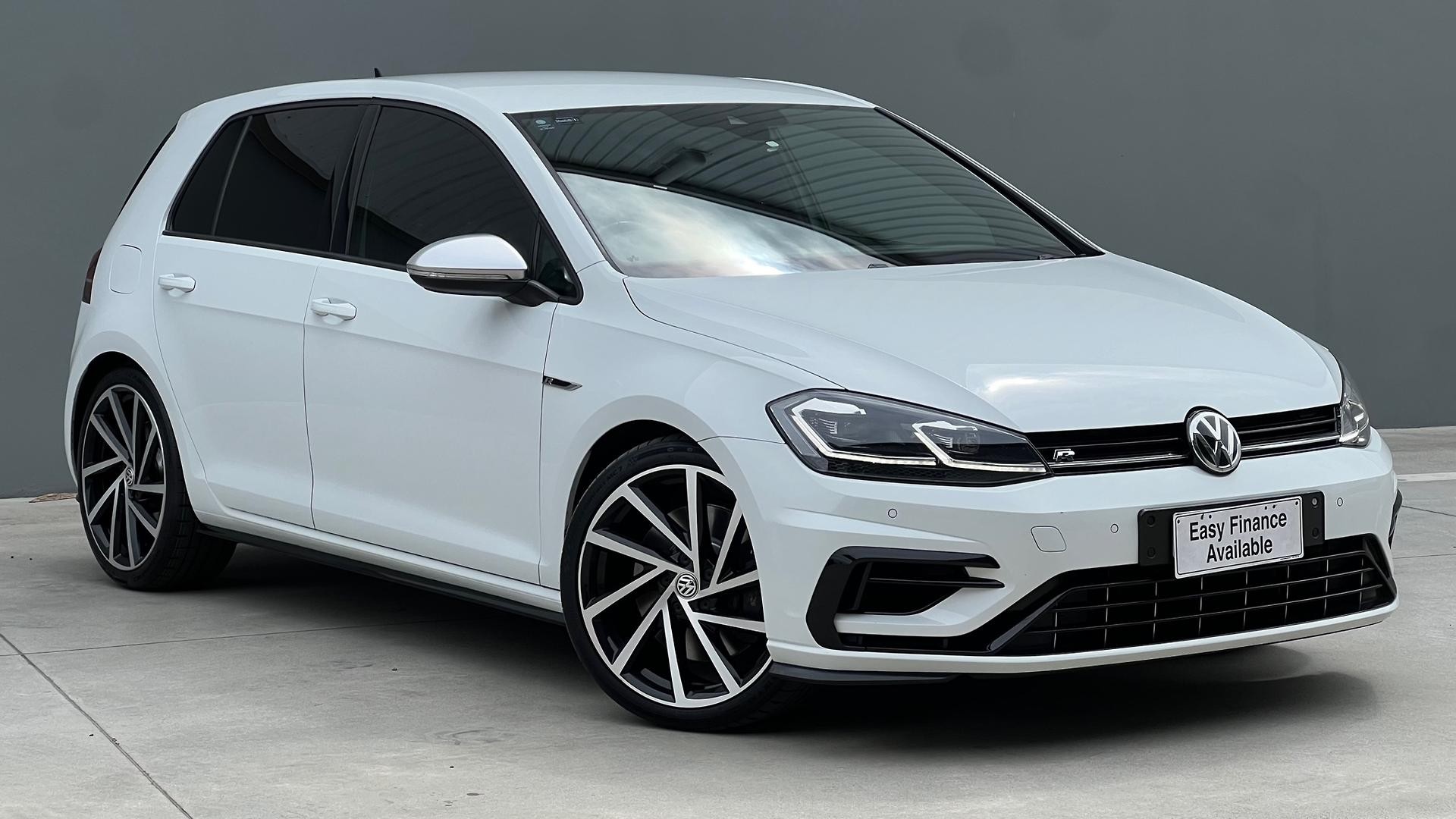 Volkswagen Golf image 1
