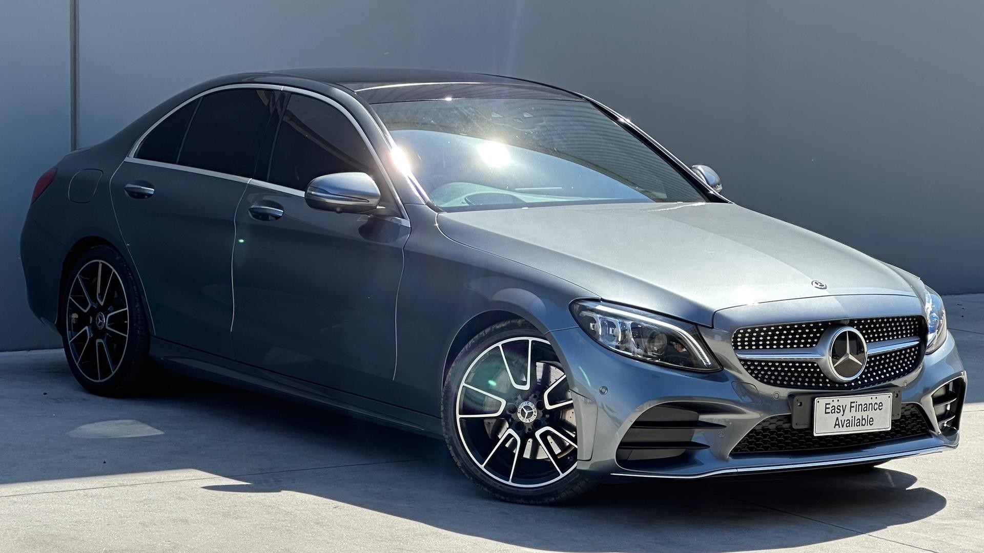 Mercedes Benz C-class image 1