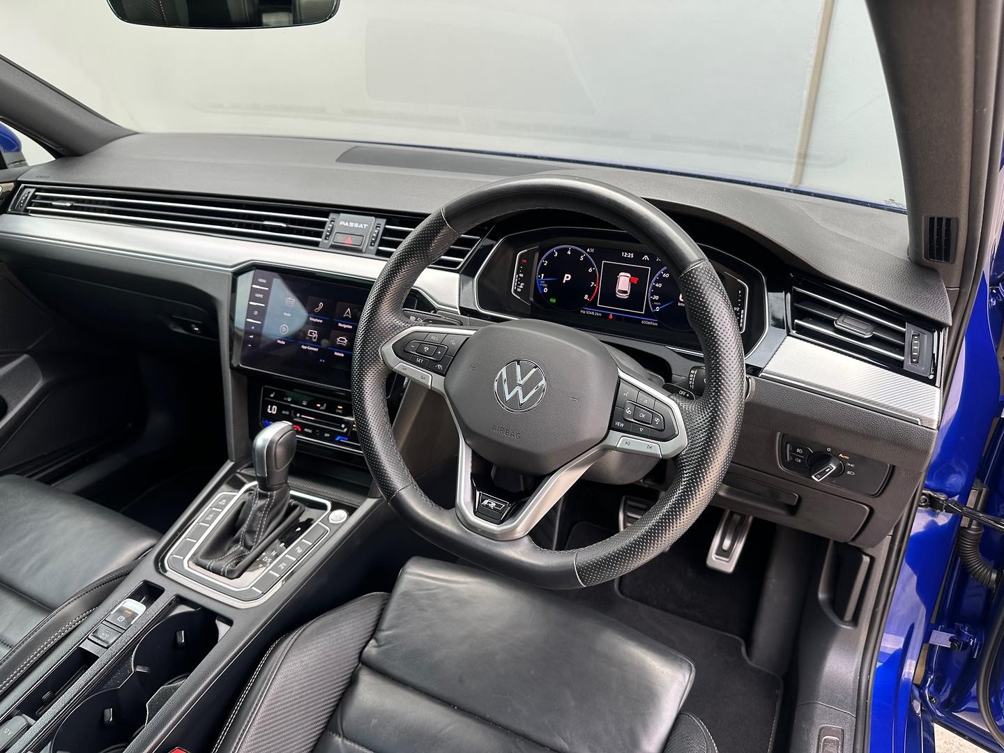 Volkswagen Passat image 4