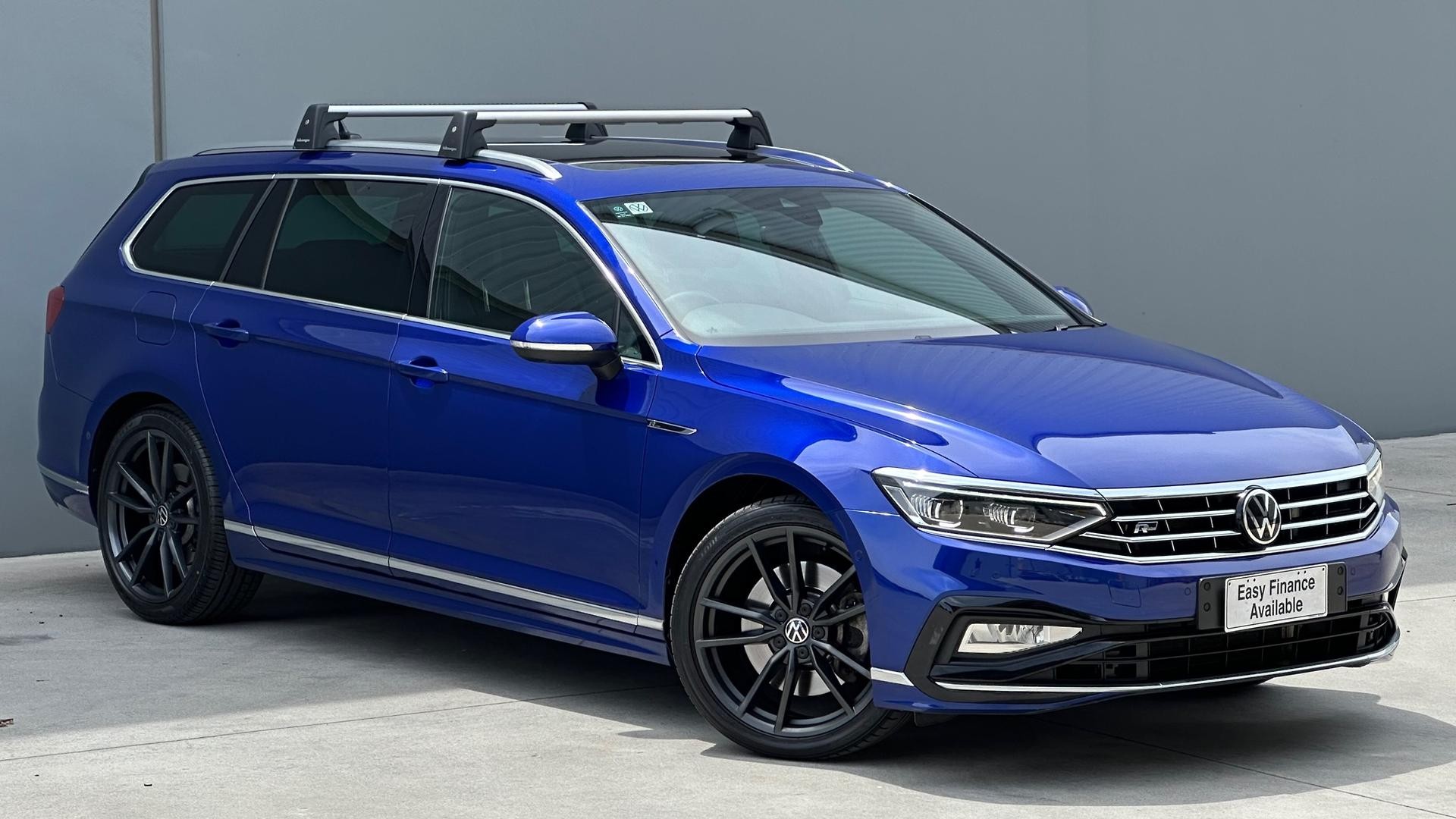 Volkswagen Passat image 1