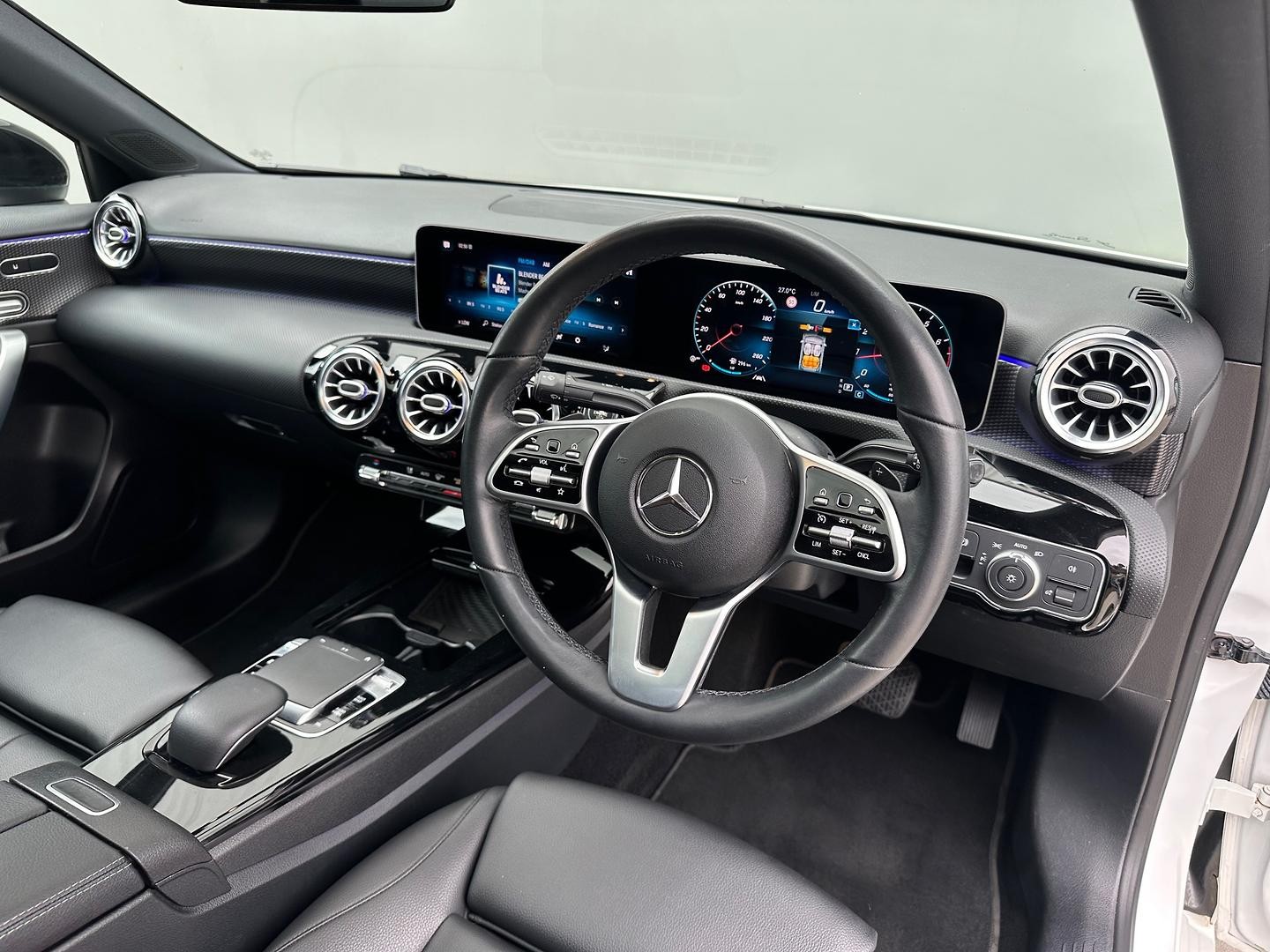Mercedes Benz A-class image 4