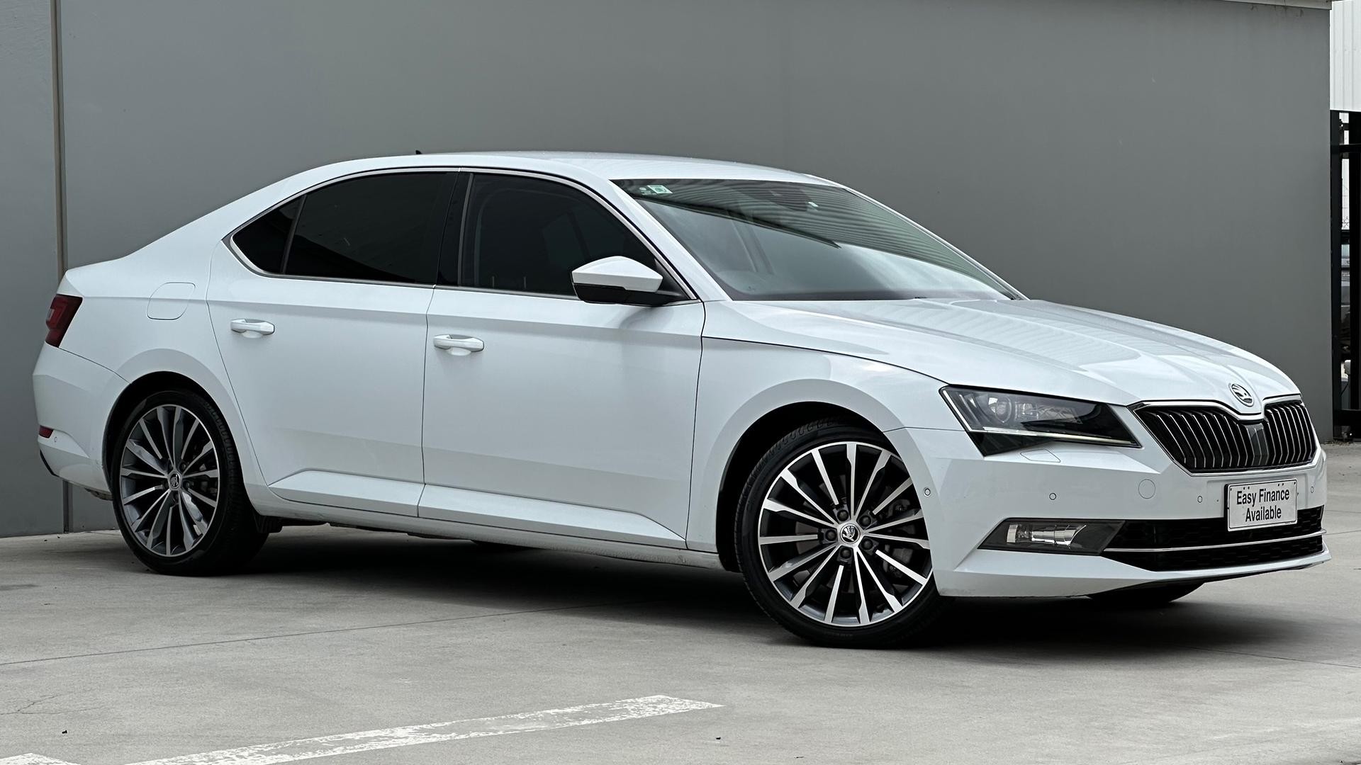 Skoda Superb image 3