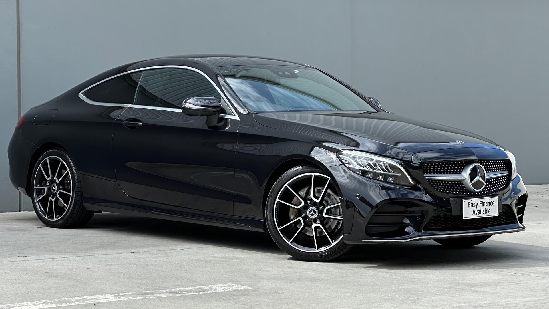 Mercedes Benz C-class image 3