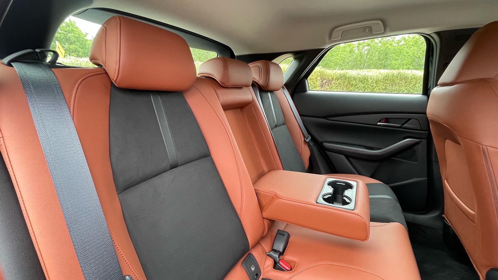 Mazda Cx-30 image 4