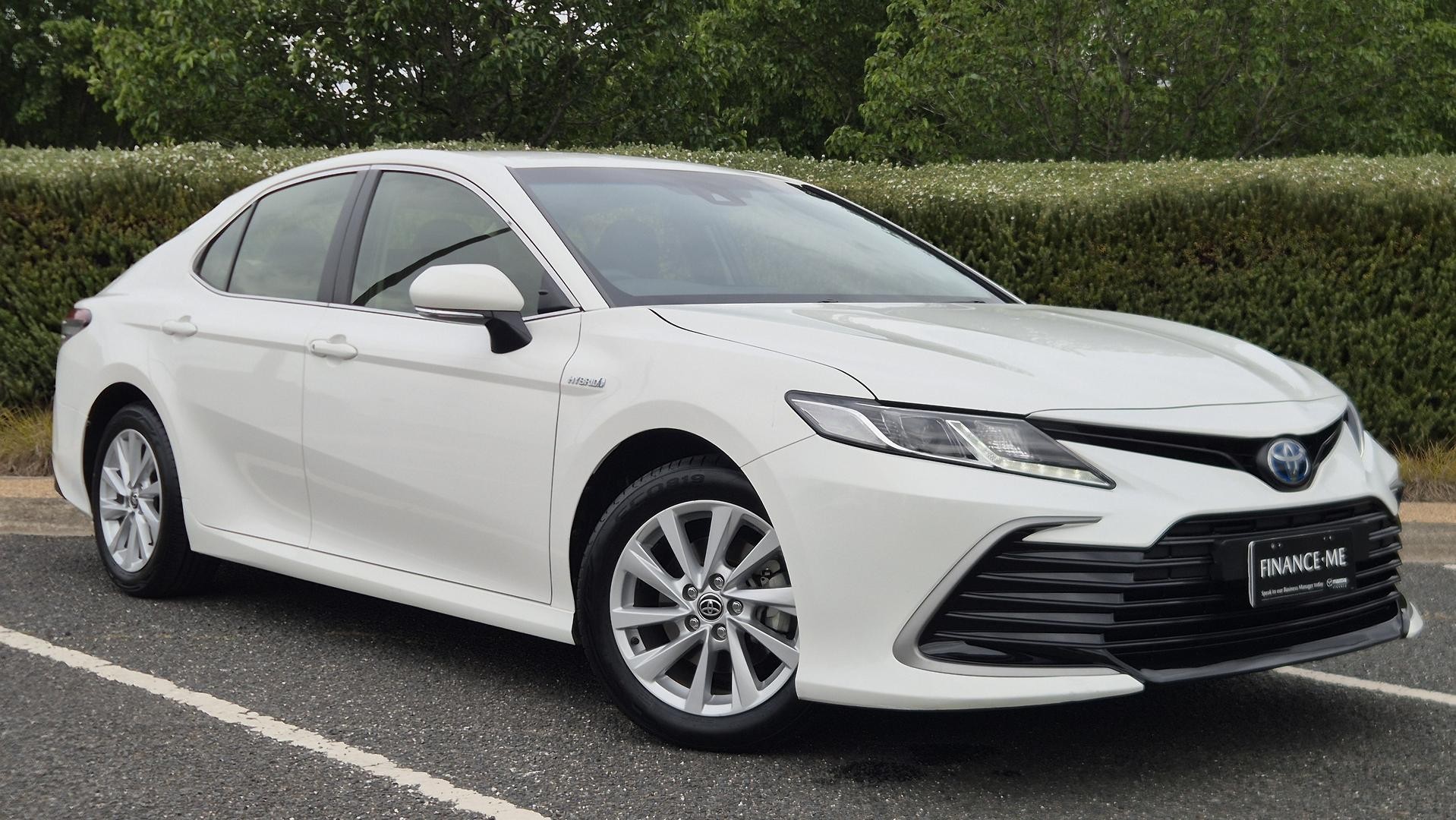 Toyota Camry image 1