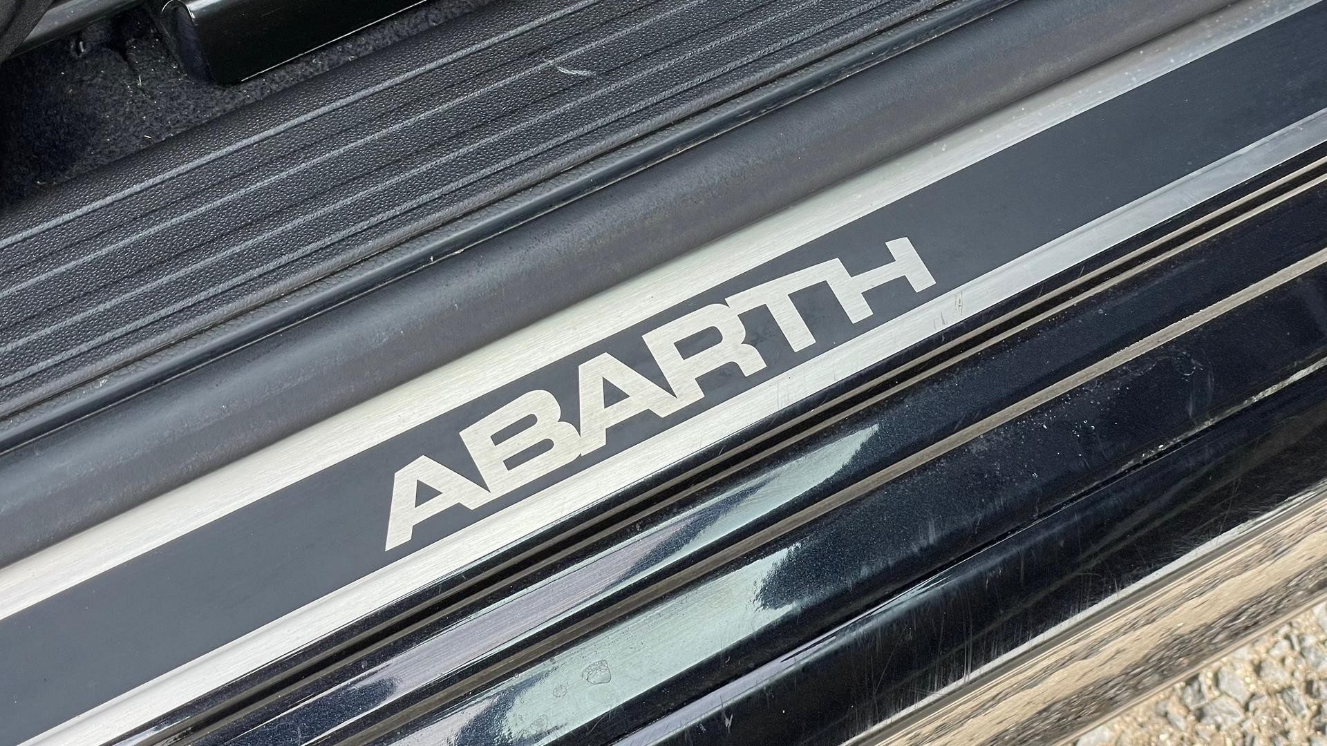 Abarth 595 image 4