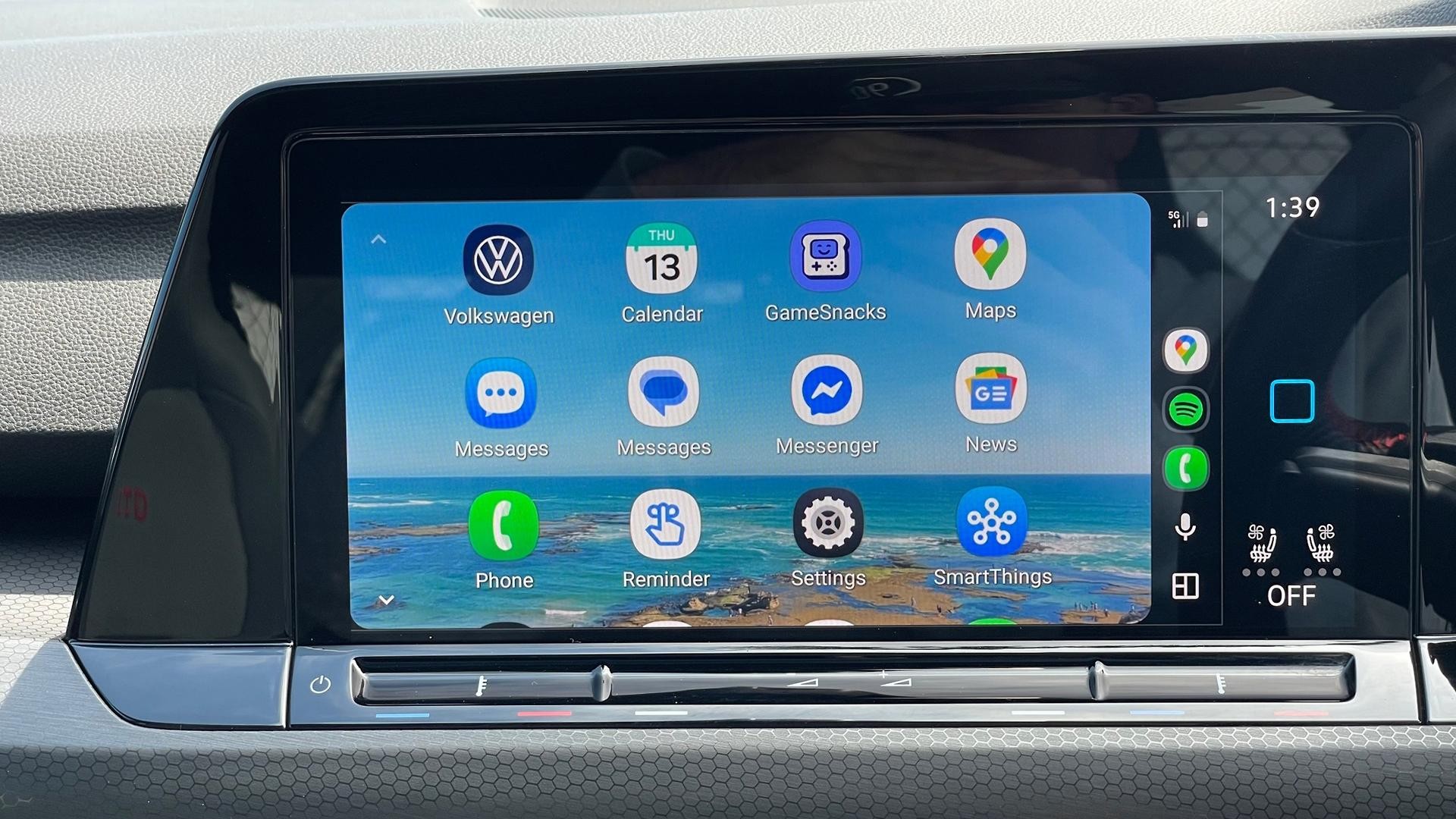 Volkswagen Golf image 2