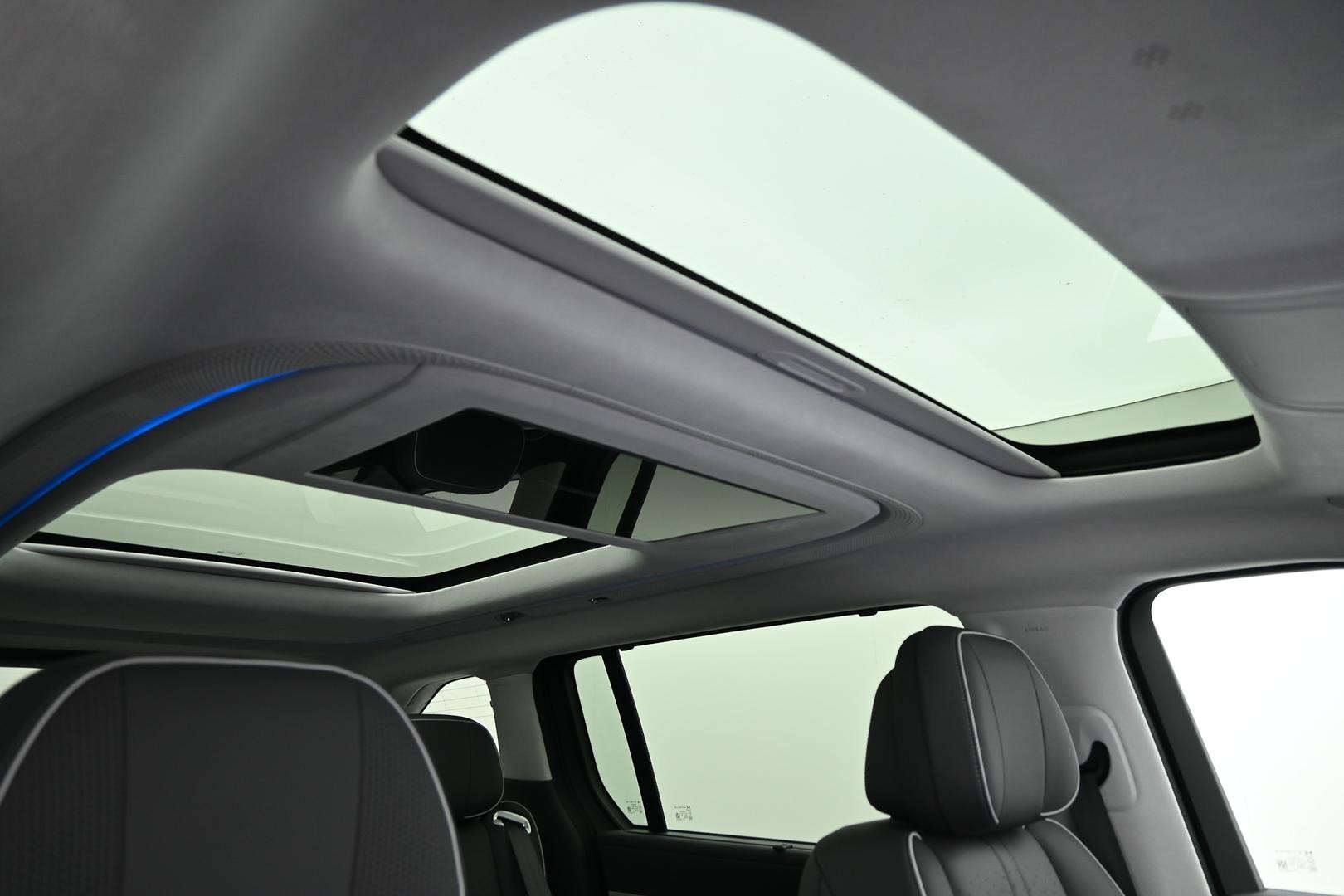 Xpeng X9 image 4