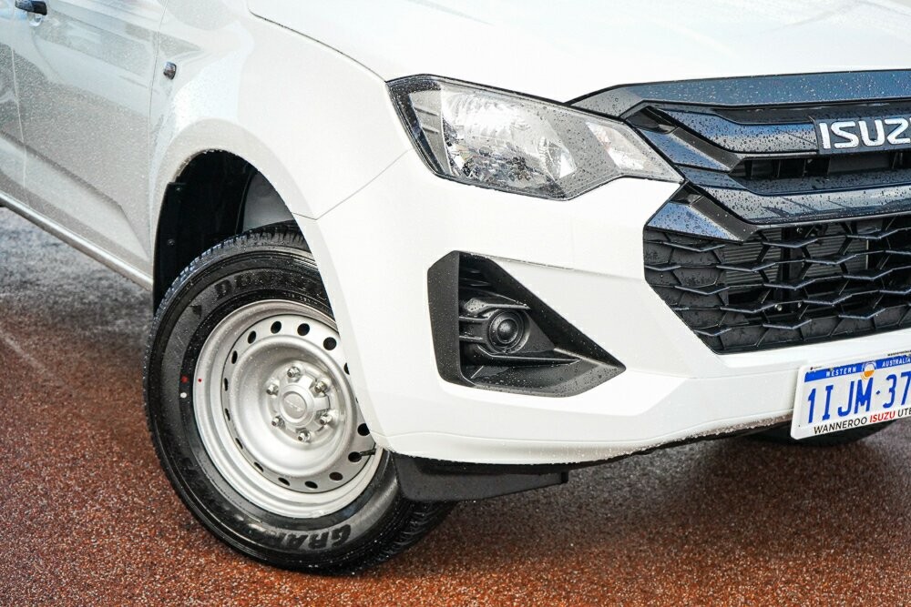 Isuzu D-max image 2