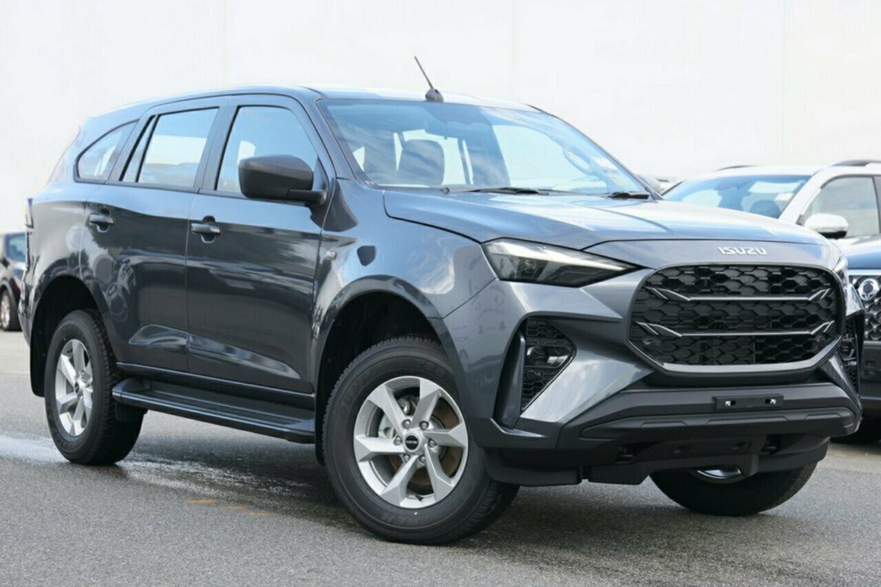Isuzu Mu-x image 1