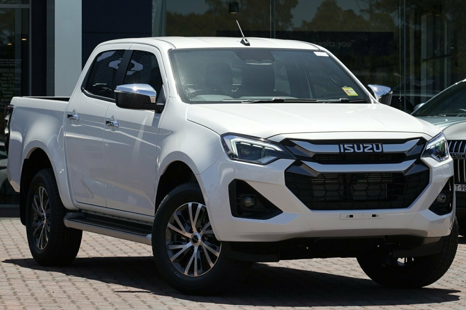 Isuzu D-max image 1