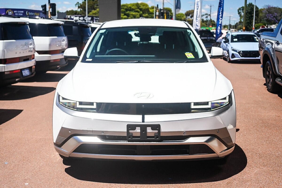 Hyundai Ioniq 5 image 3