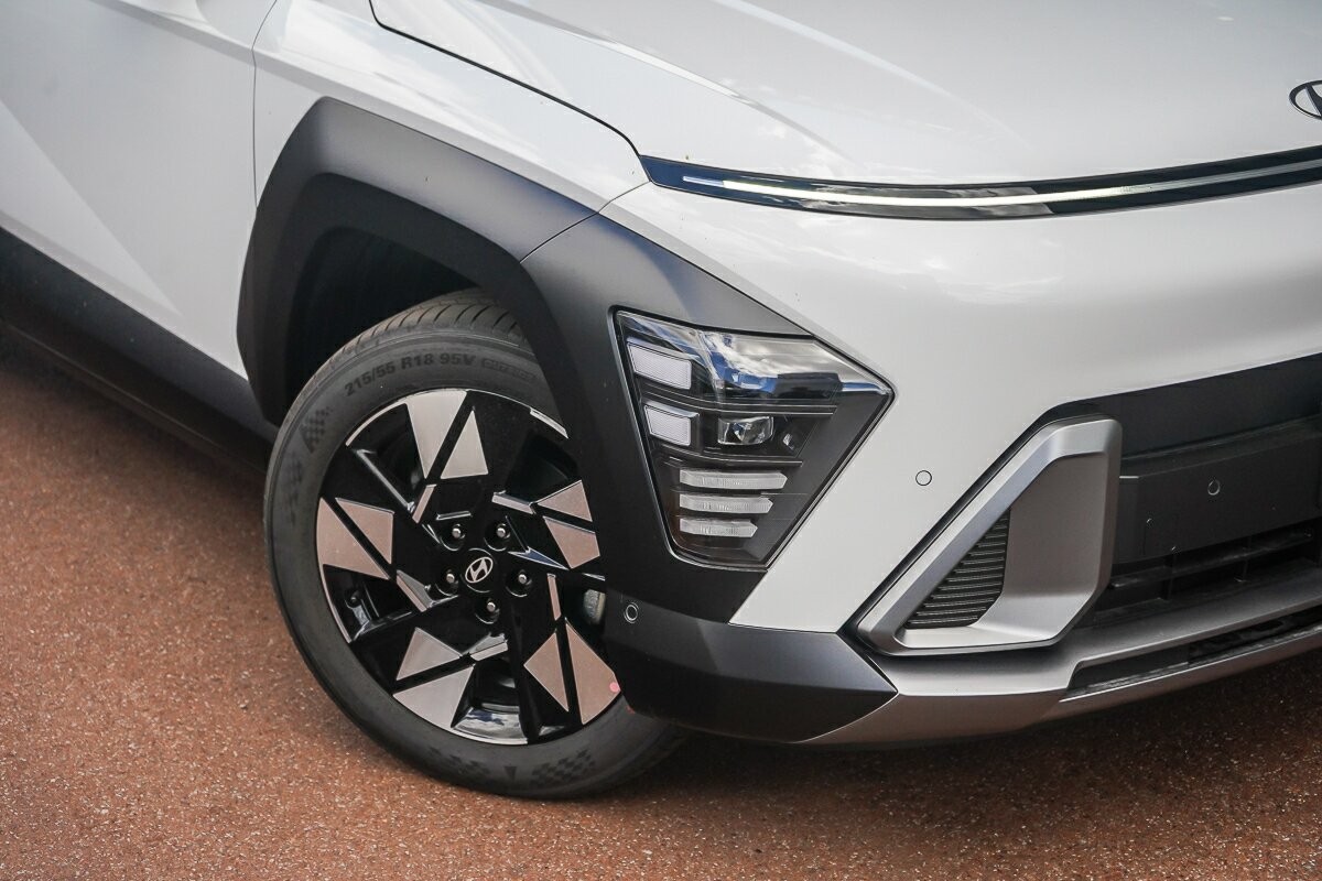 Hyundai Kona image 2