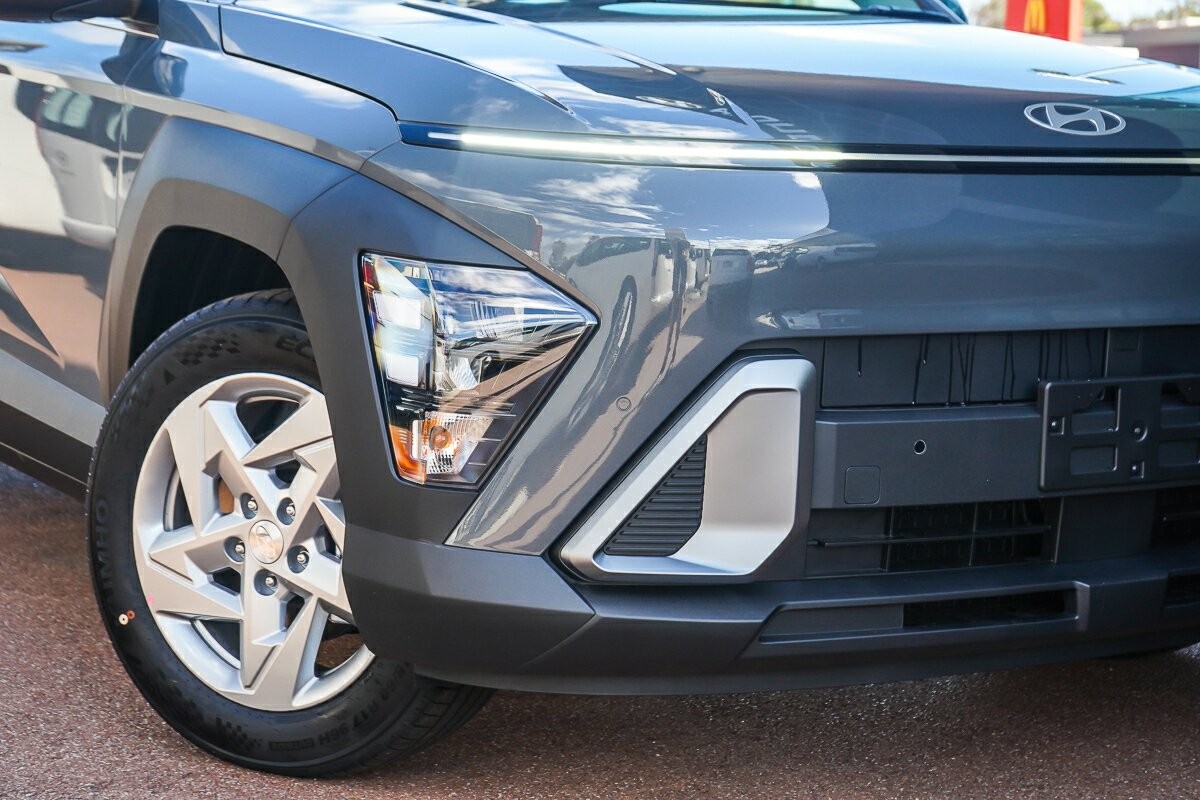 Hyundai Kona image 2