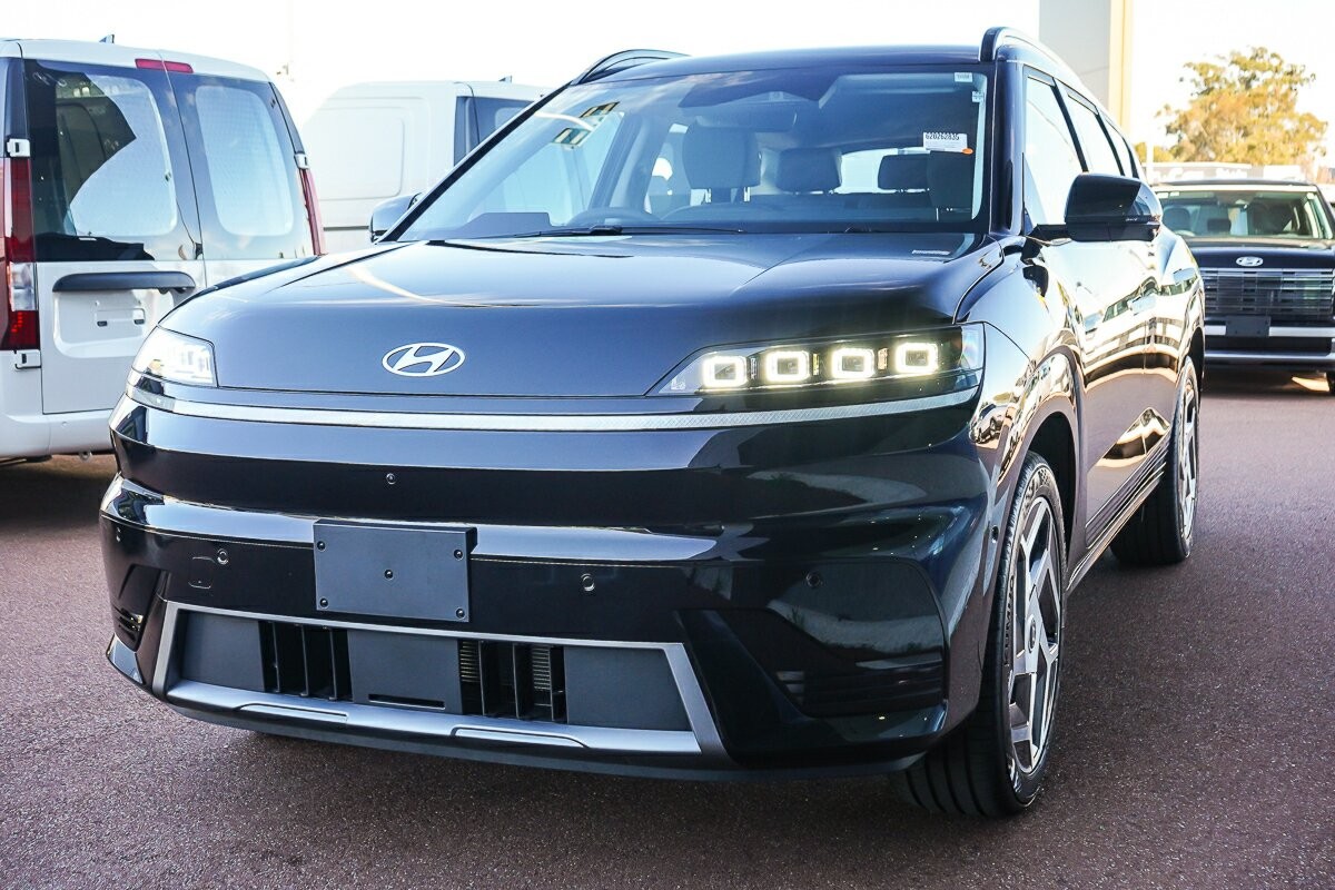 Hyundai Elexio image 4
