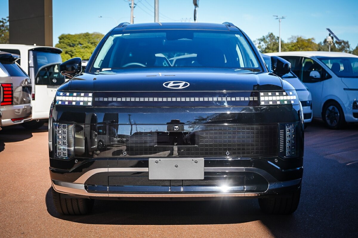 Hyundai Ioniq 9 image 3