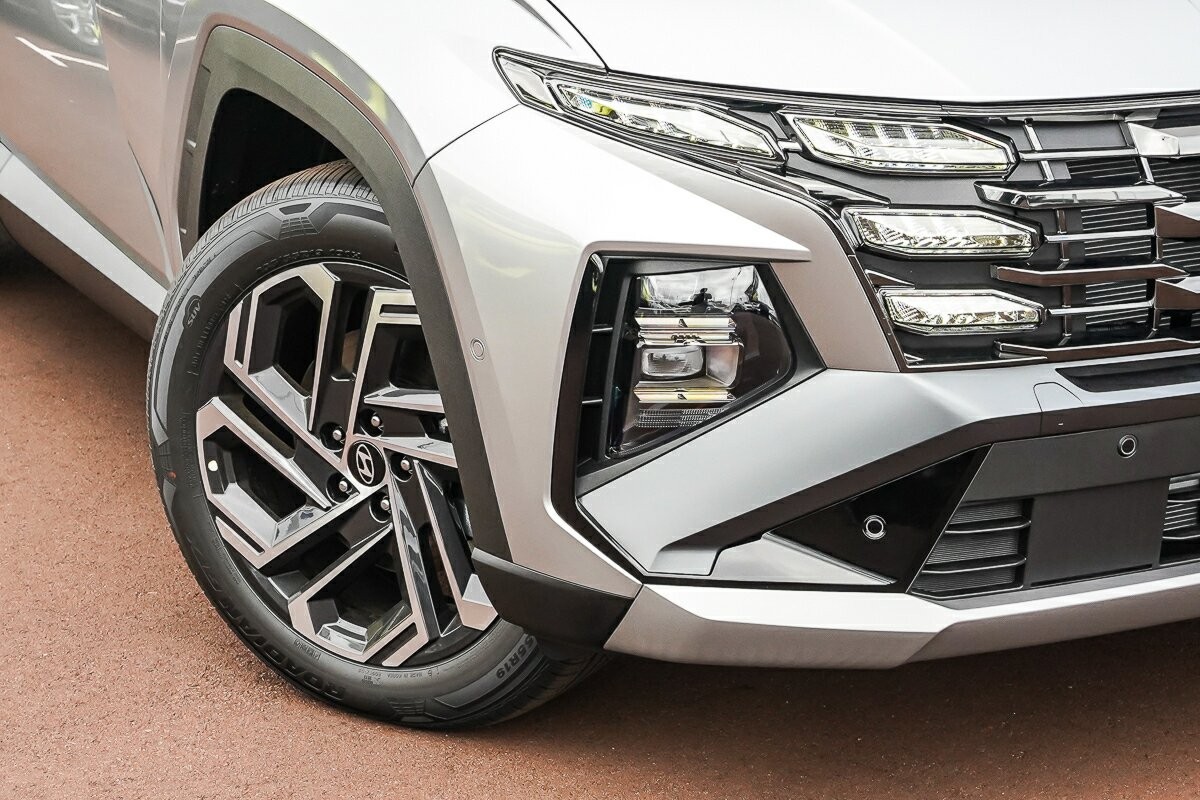 Hyundai Tucson image 2