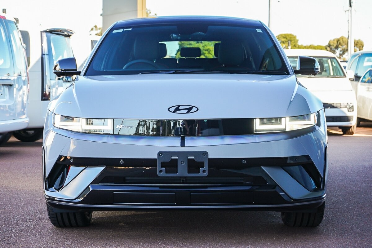 Hyundai Ioniq 5 image 3