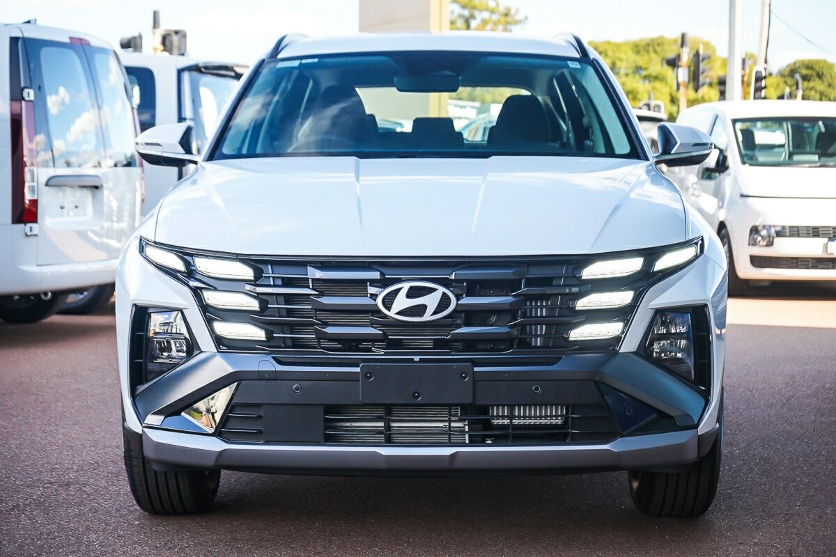Hyundai Tucson image 3