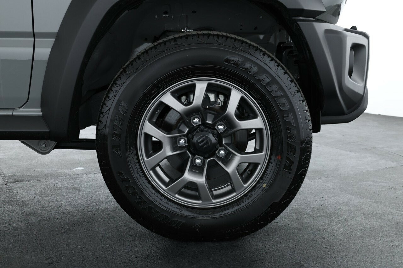 Suzuki Jimny image 3