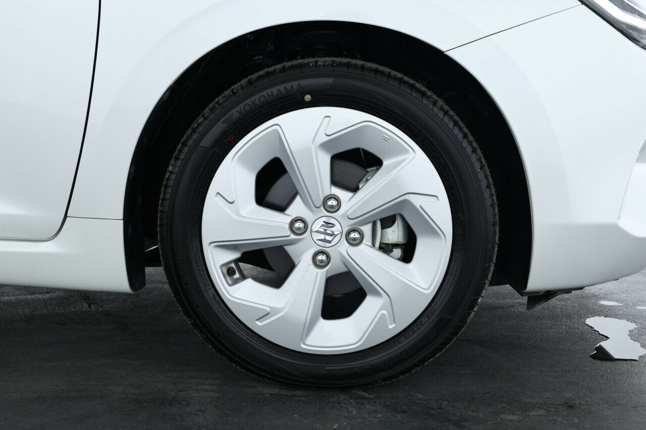 Suzuki Swift image 3