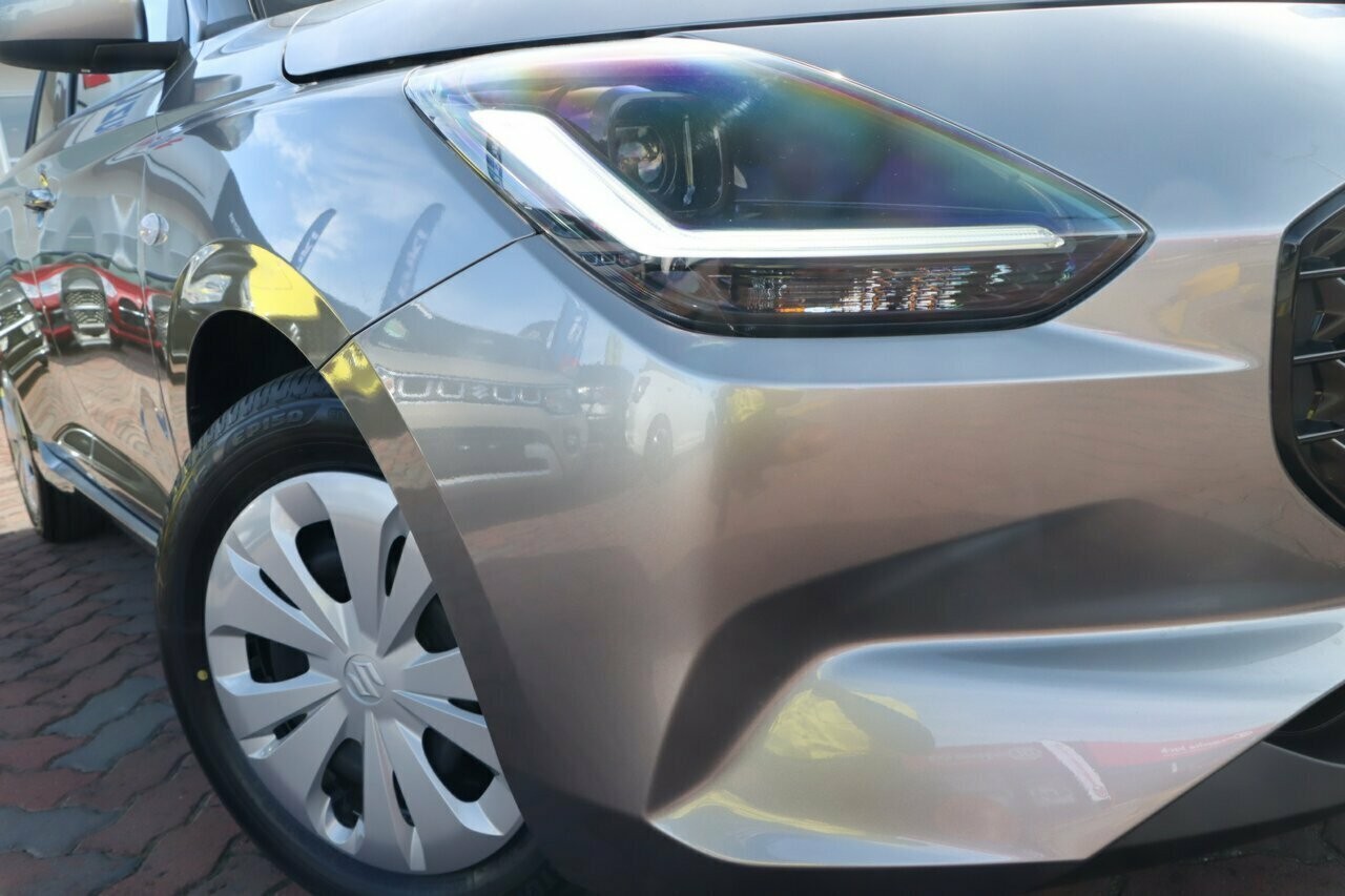 Suzuki Swift image 2