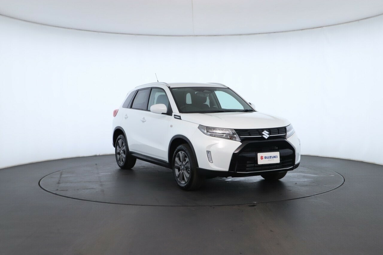 Suzuki Vitara image 4