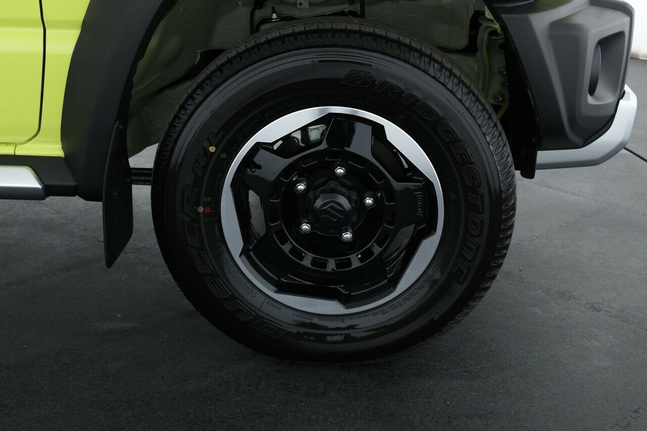 Suzuki Jimny image 4