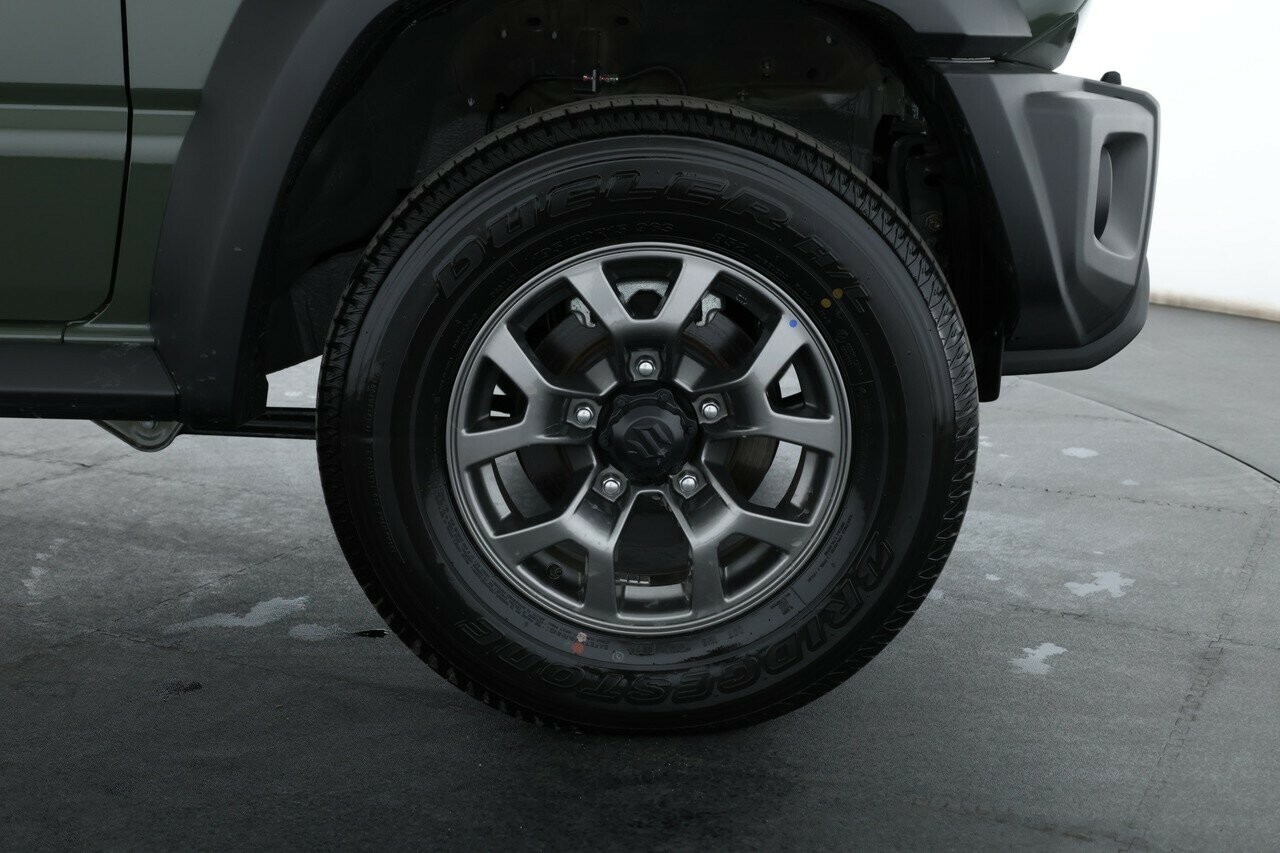 Suzuki Jimny image 4